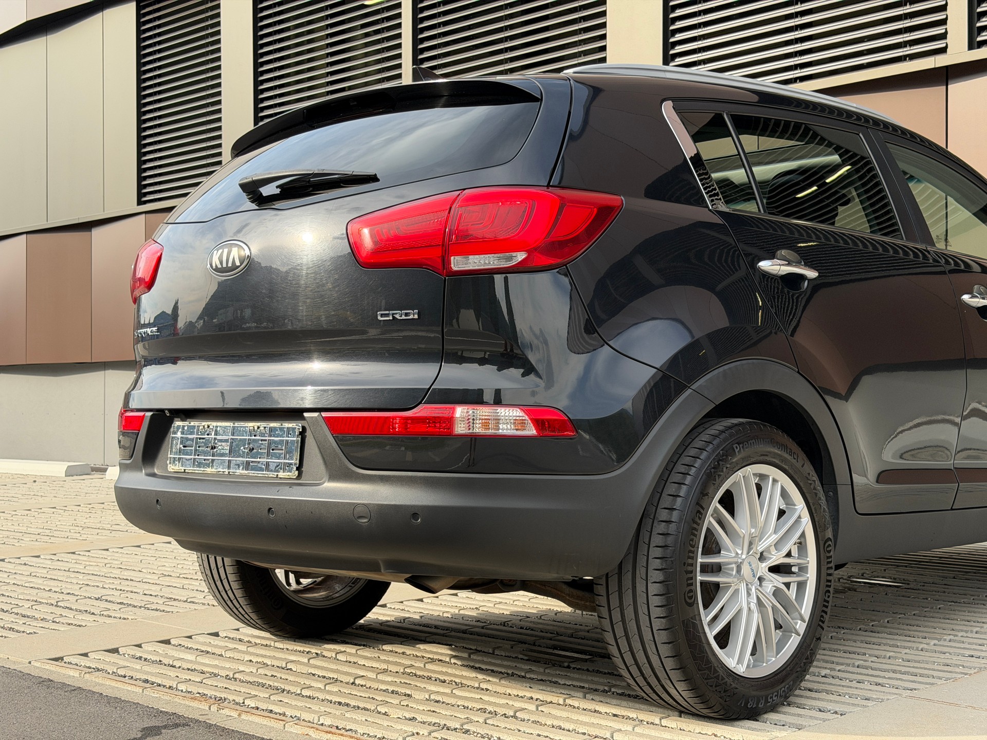 KIA Sportage 2.0 CRDi Trend 4WD Automatic *Facelift* *Panorama*-image-31