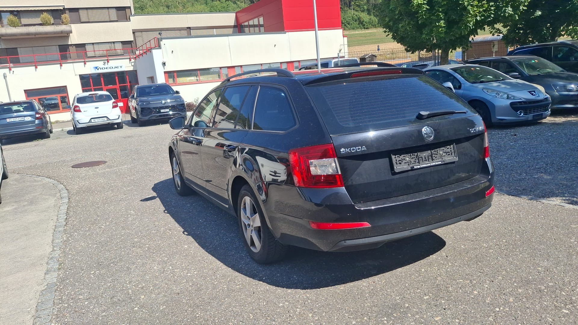 SKODA Octavia 1.6 TDI Active-image-10