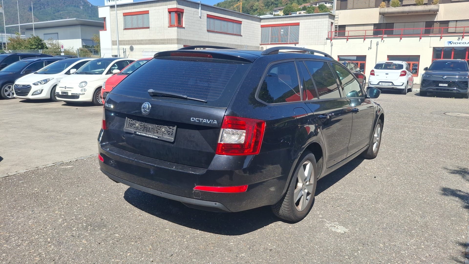 SKODA Octavia 1.6 TDI Active-image-3