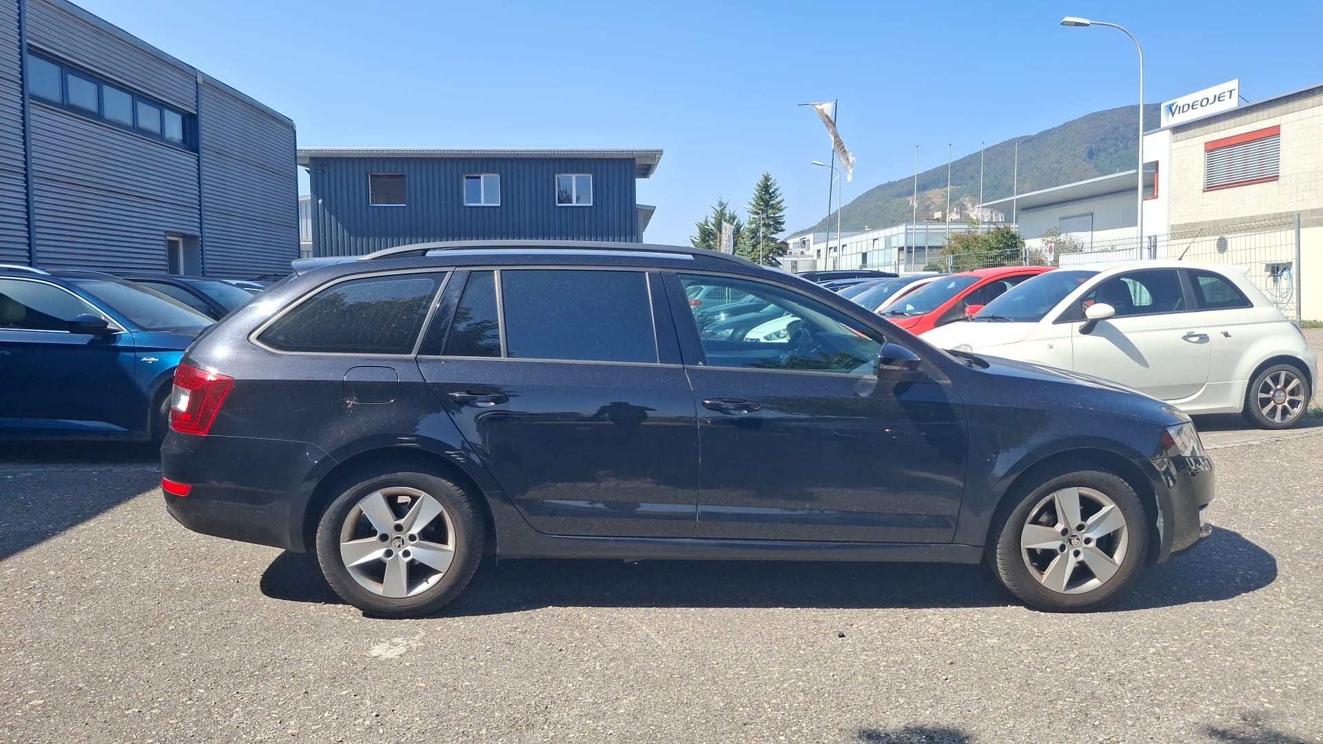 SKODA Octavia 1.6 TDI Active-image-4