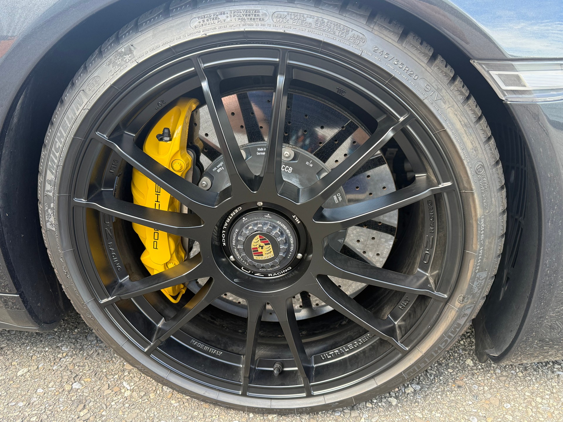 PORSCHE 3.0 Targa 4 GTS PDK-image-6