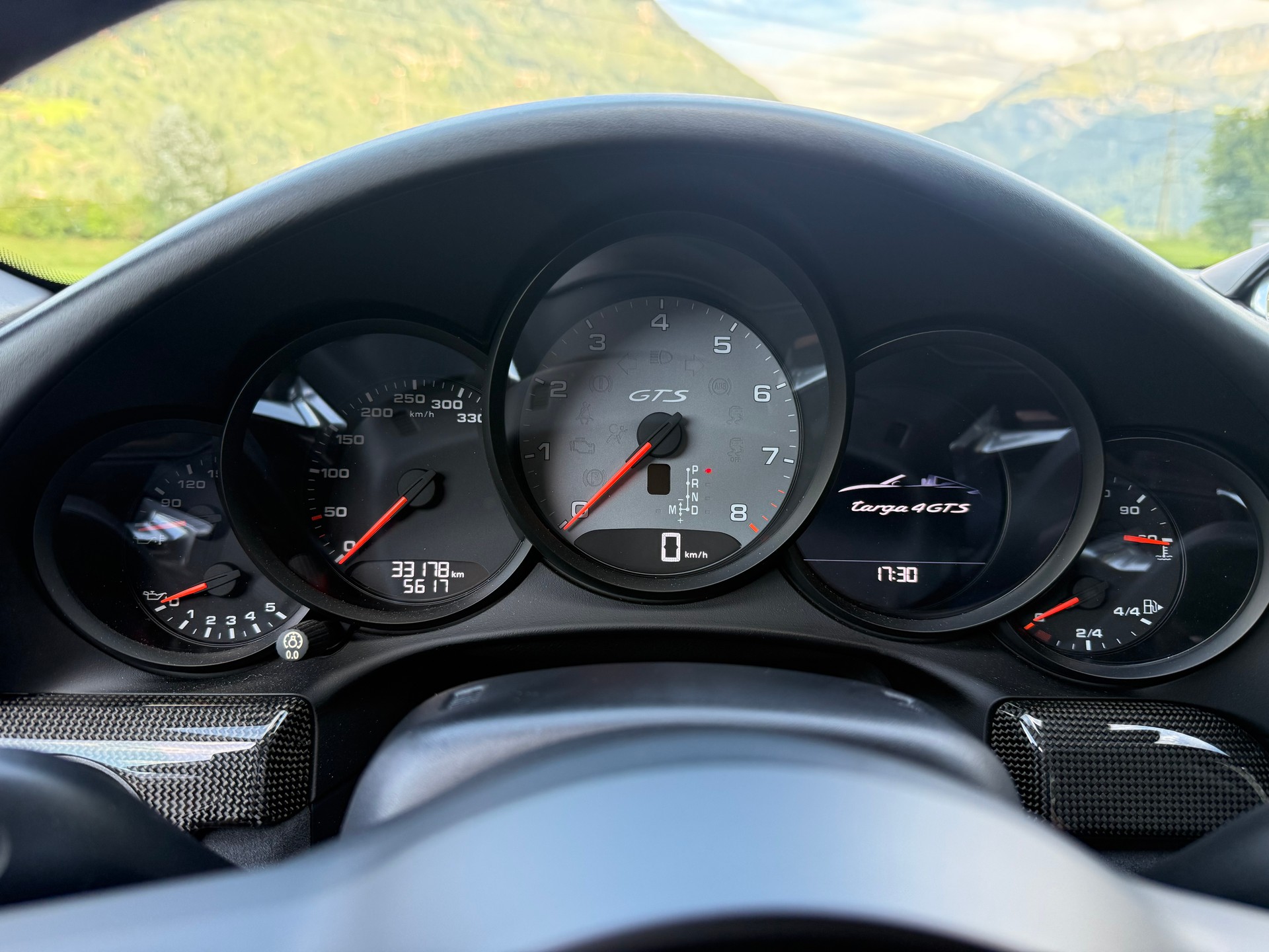 PORSCHE 3.0 Targa 4 GTS PDK-image-7