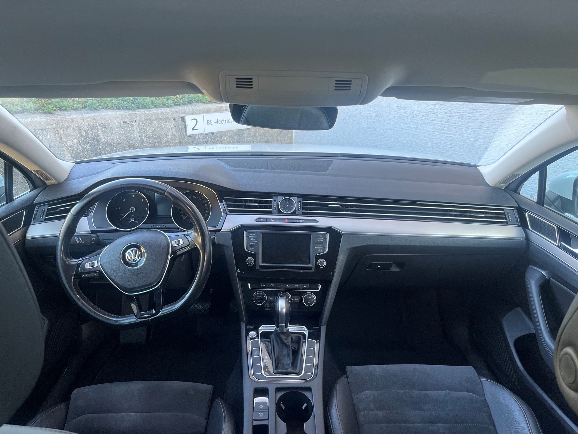 VW 2.0 TDI 150 Highline DSG-image-4