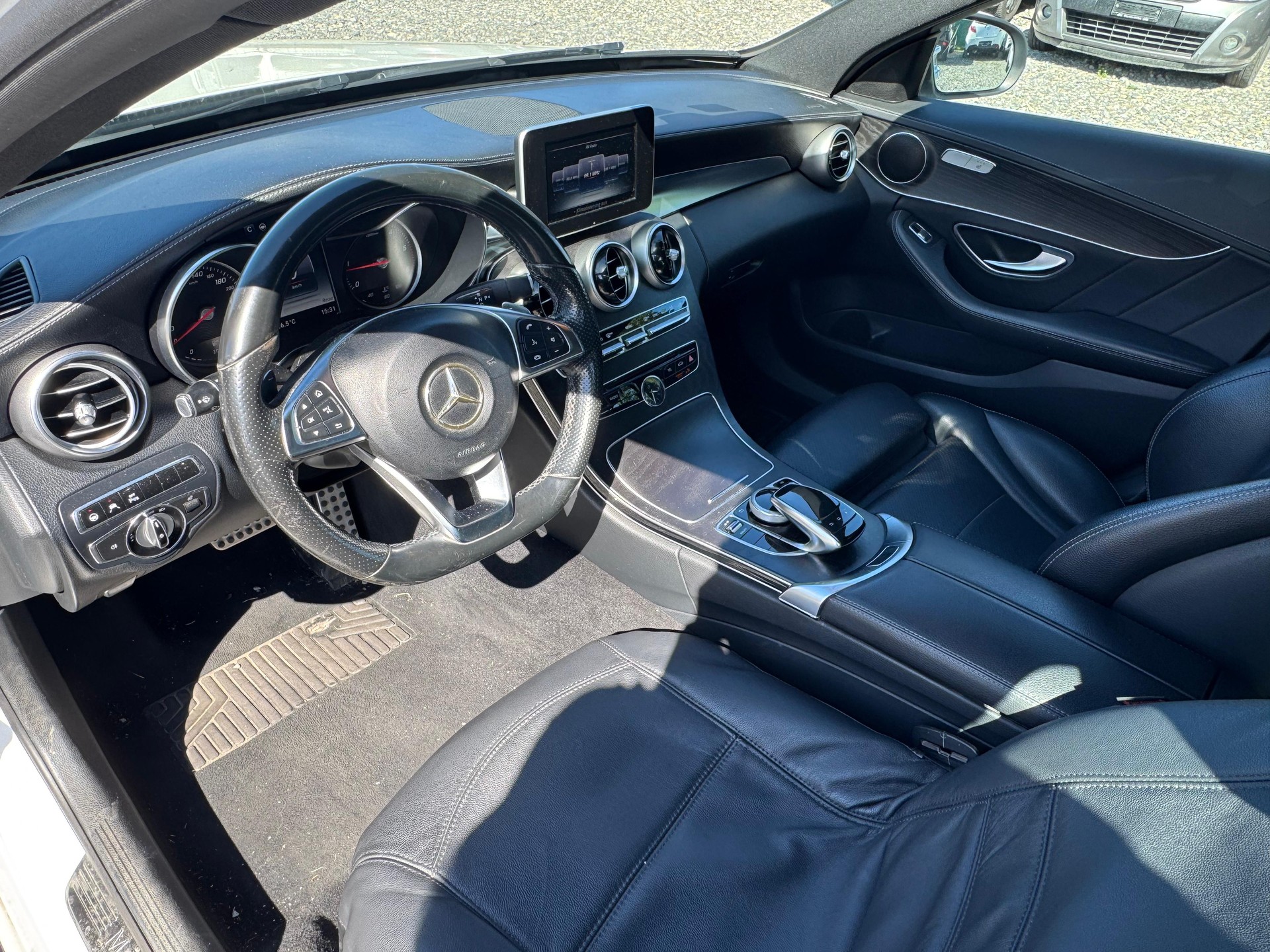 MERCEDES-BENZ C 220 BlueTEC AMG Line 7G-Tronic-image-7