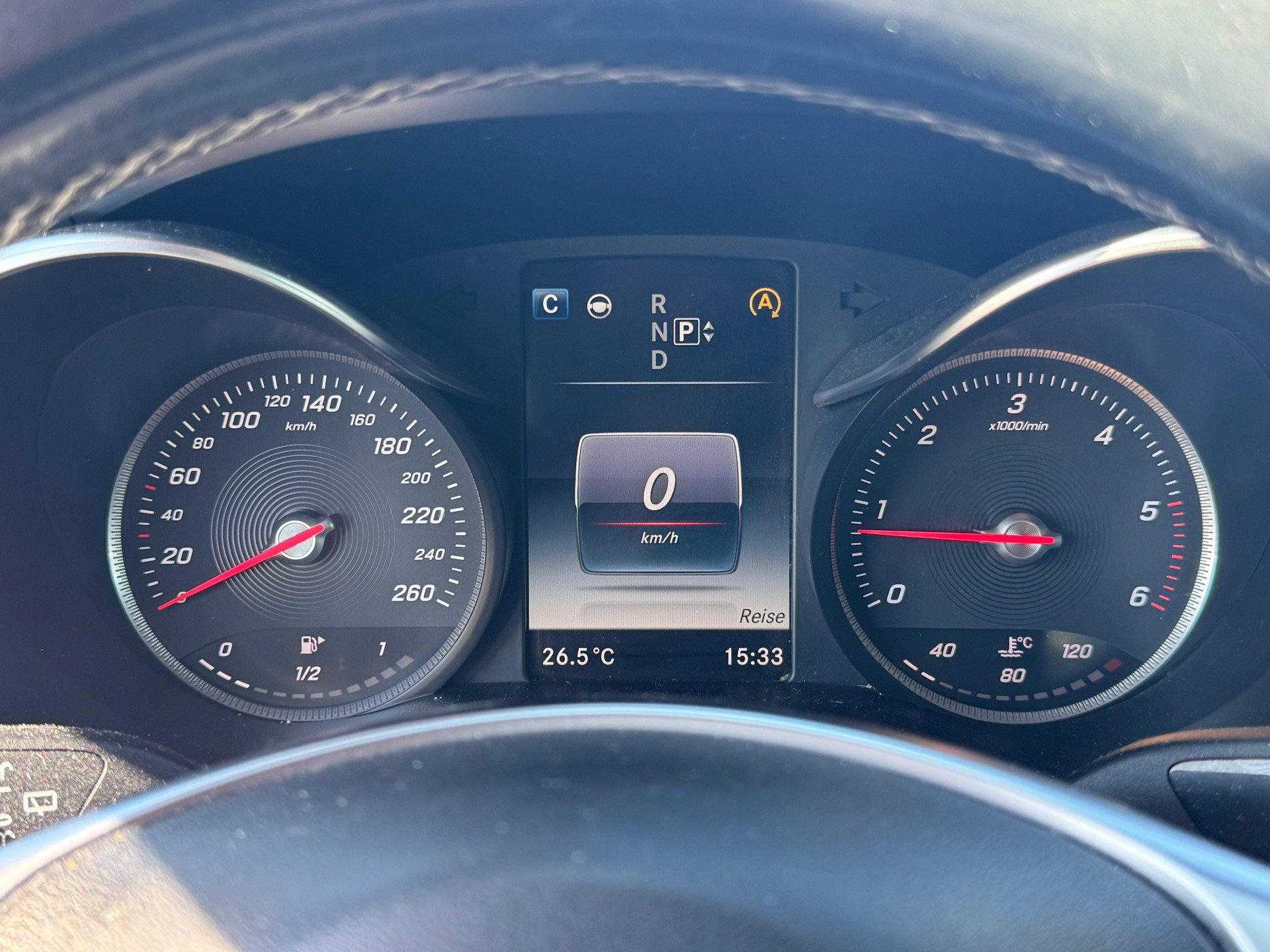 MERCEDES-BENZ C 220 BlueTEC AMG Line 7G-Tronic-image-9