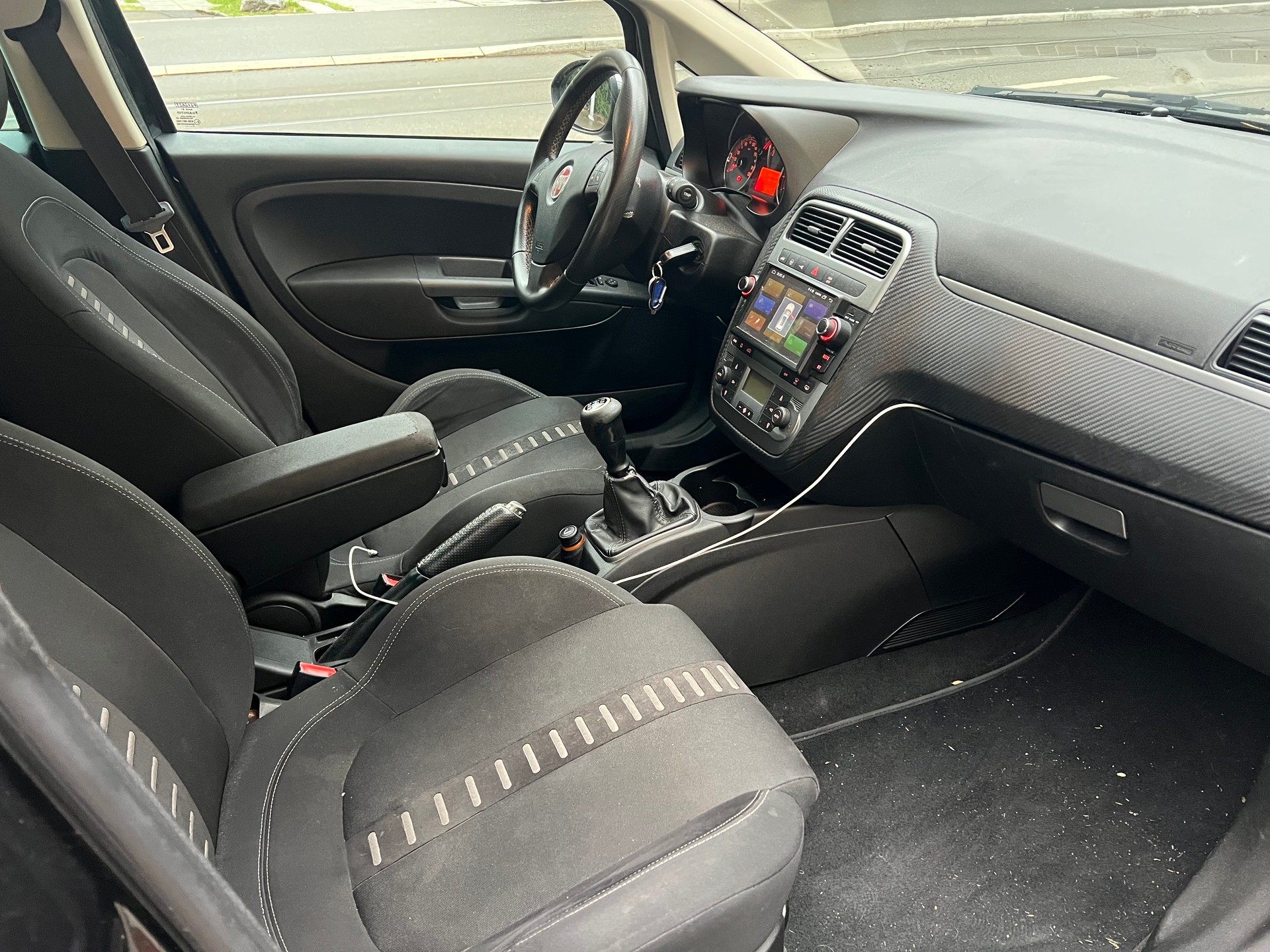 FIAT 1.4 16V 120 Sport-image-5