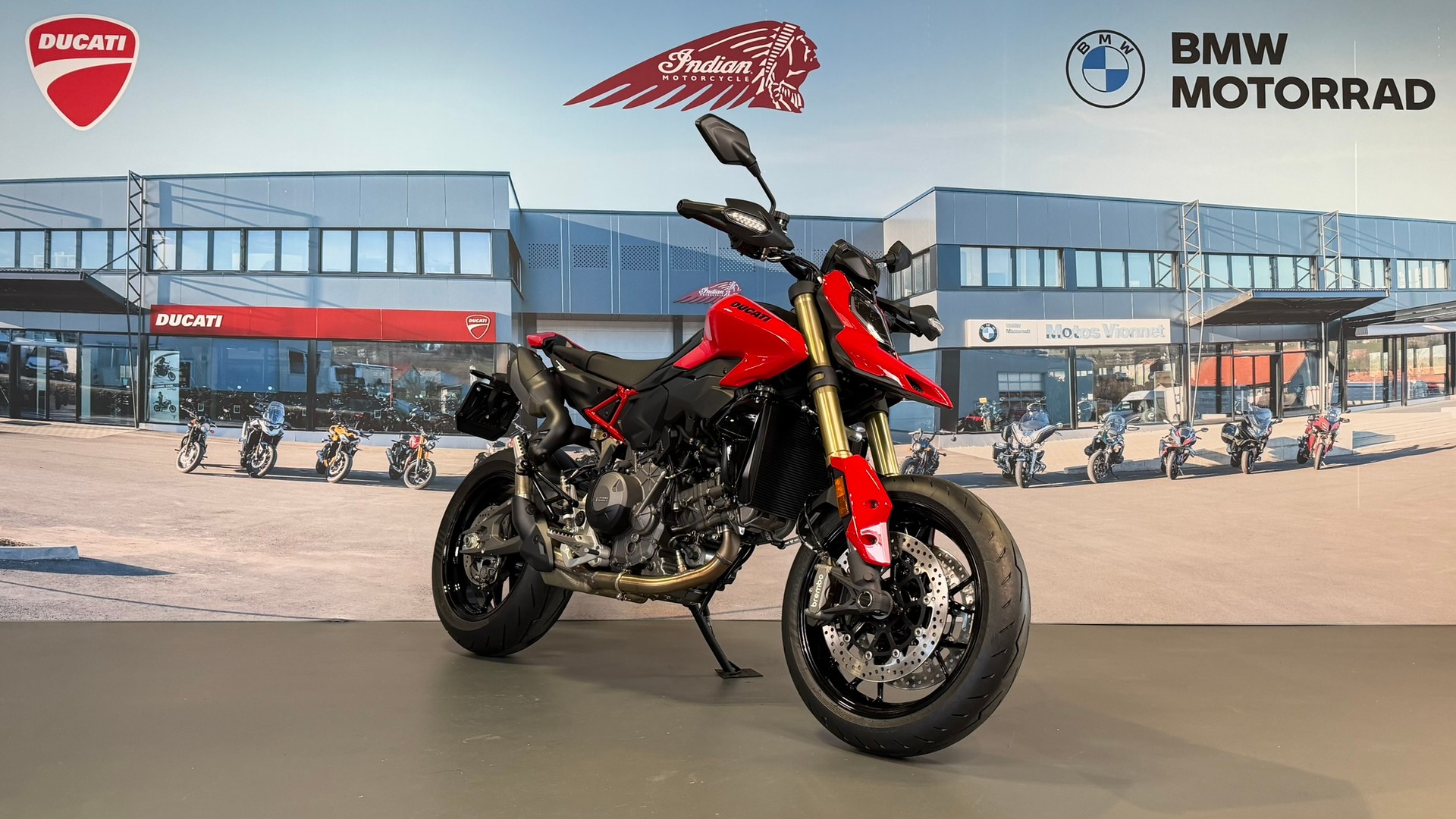 DUCATI Hypermotard V2