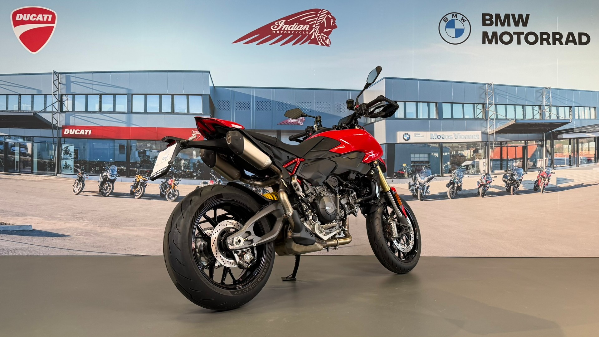 DUCATI Hypermotard V2-image-4