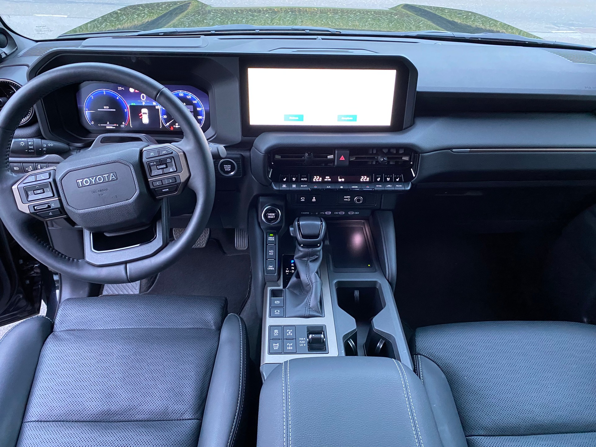 TOYOTA Land Cruiser 2.8TD Invincible Automat-image-3