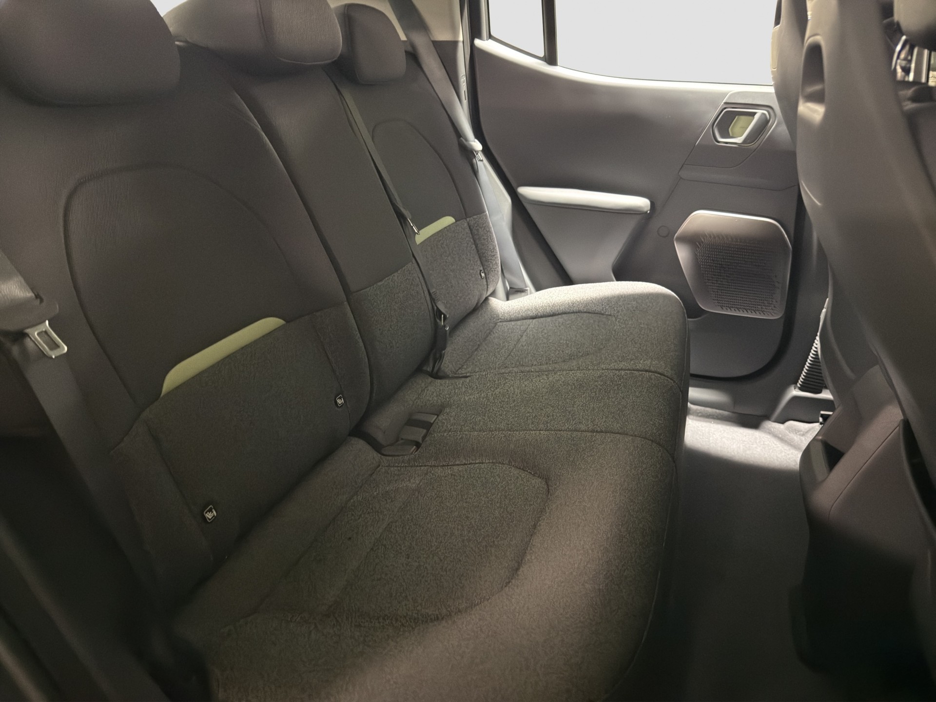 KIA EV2 61 kWh Air-image-11
