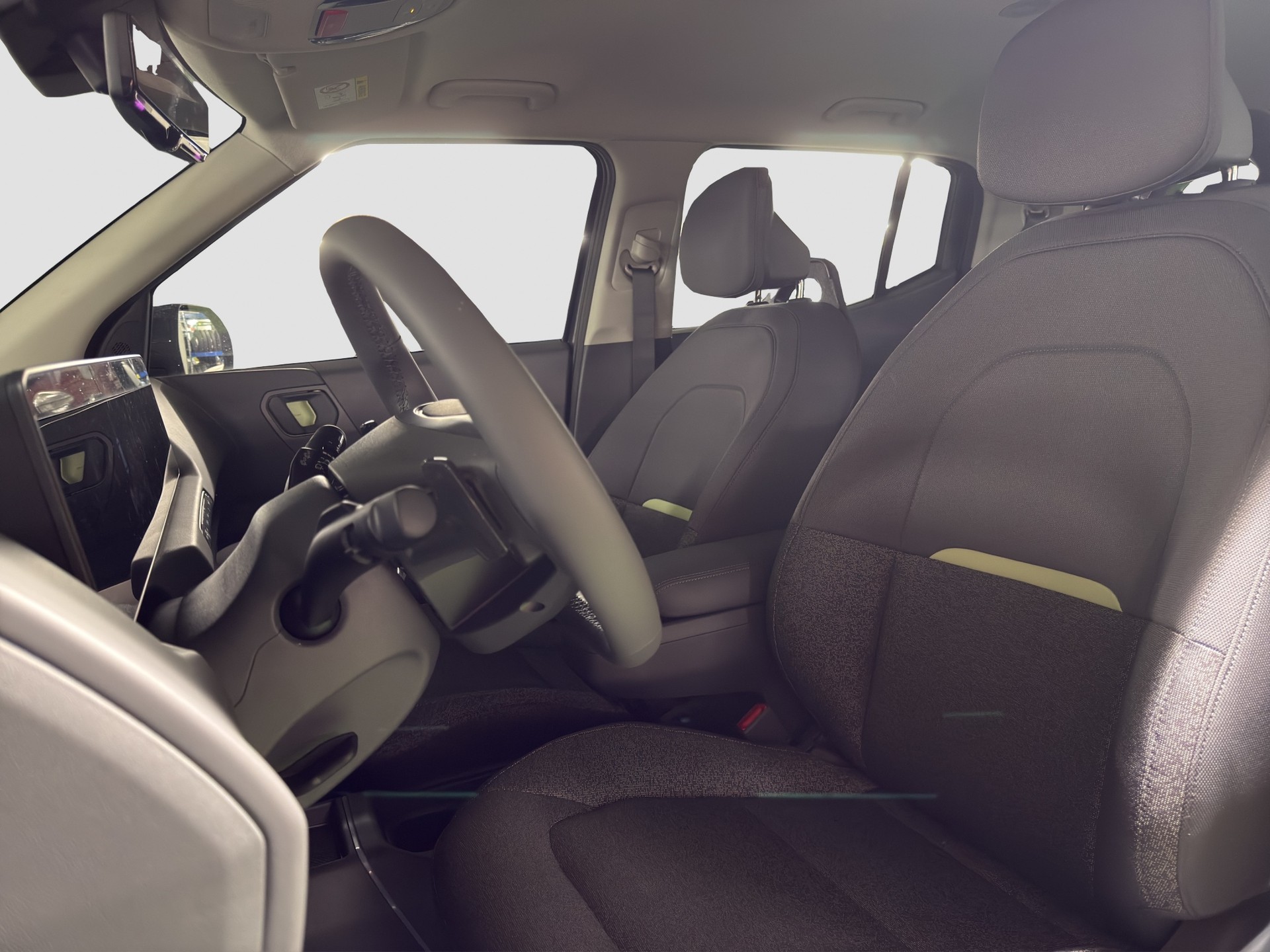 KIA EV2 61 kWh Air-image-8