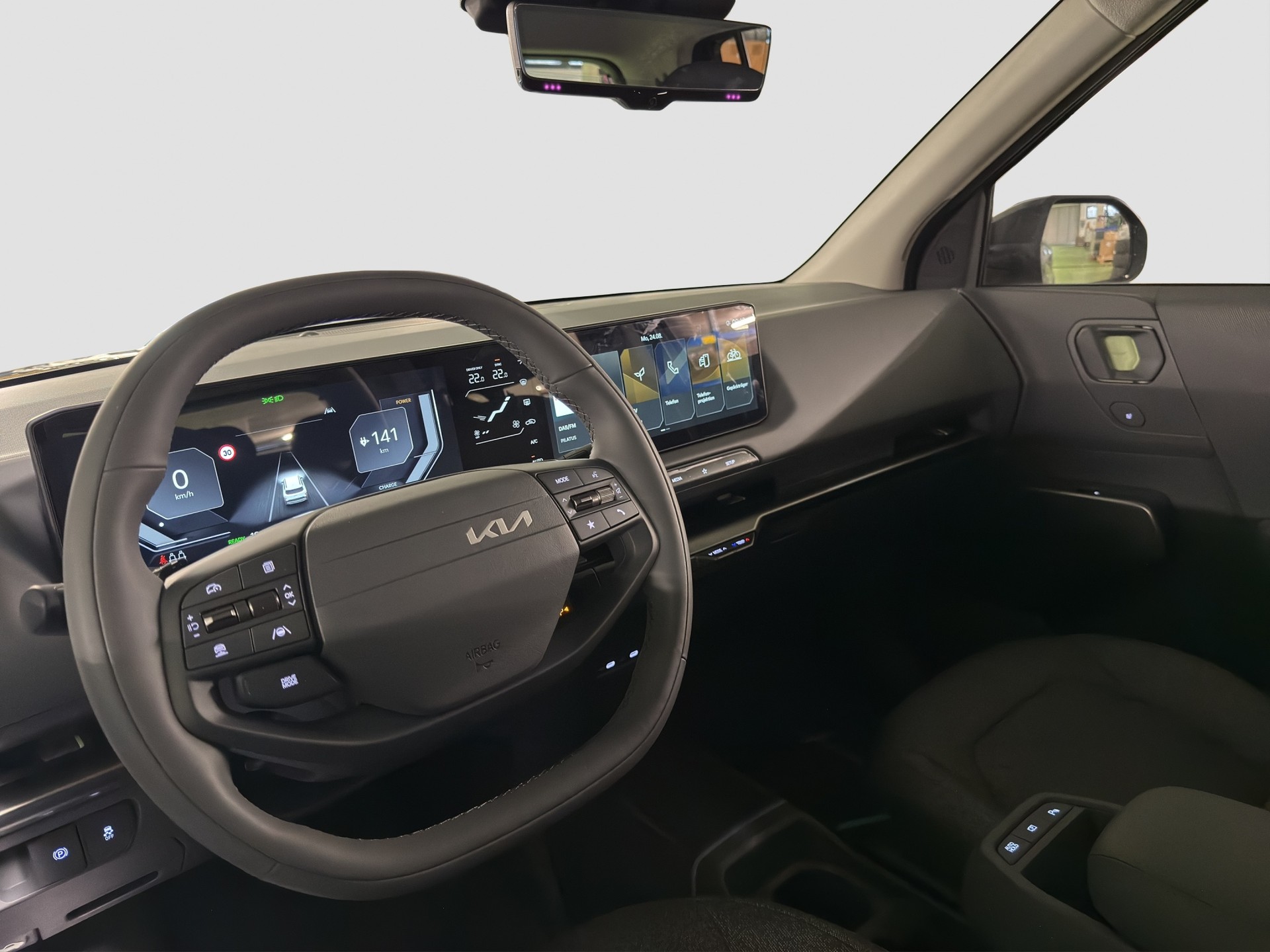 KIA EV2 61 kWh Air-image-12