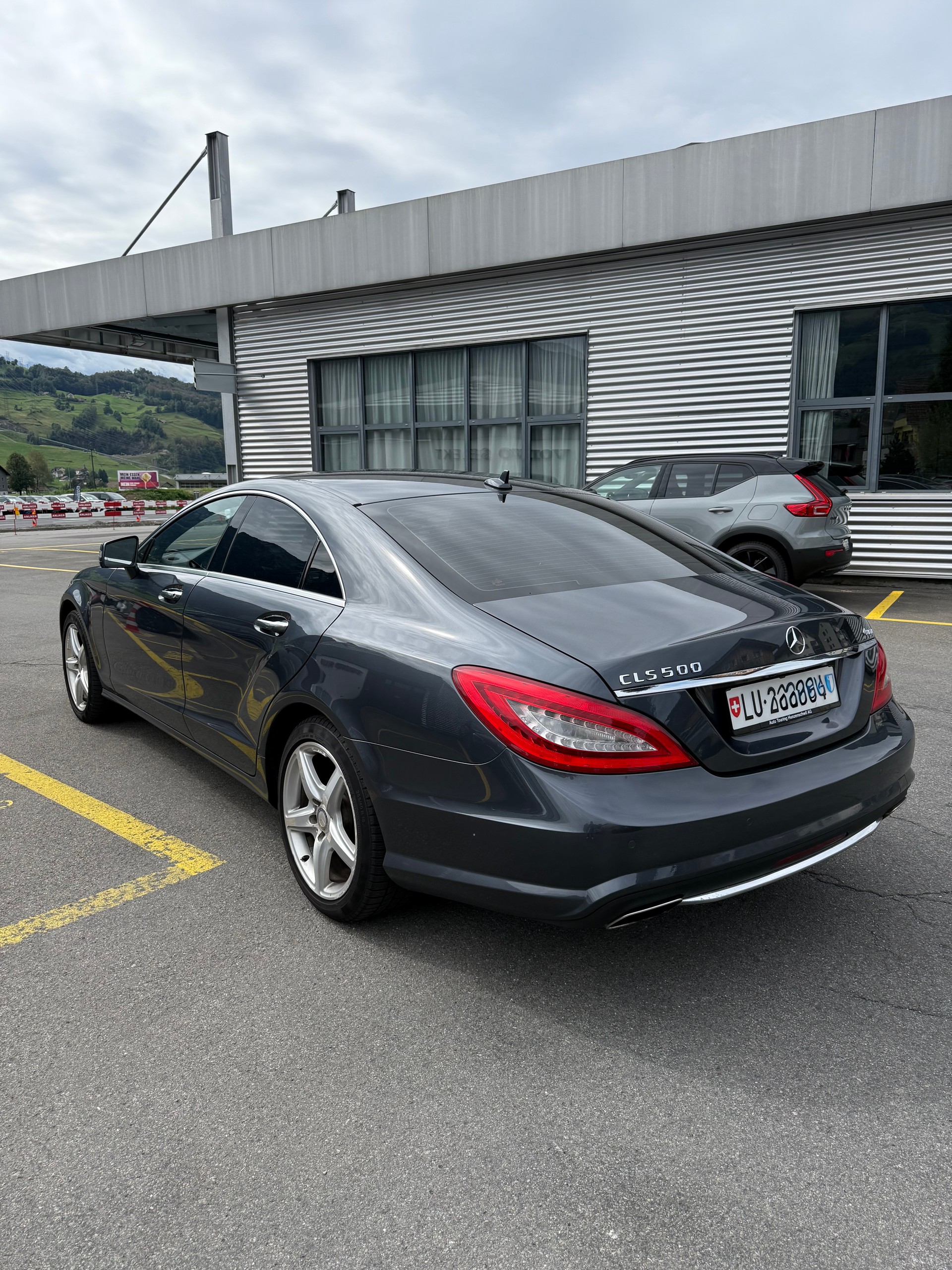 MERCEDES-BENZ CLS 500 V8 BlueEF 4matic-image-2