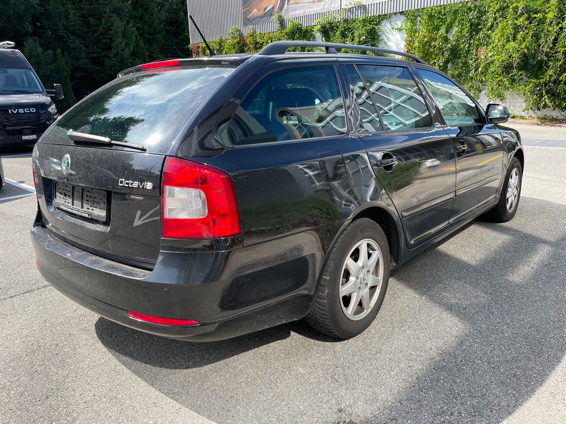 SKODA Octavia Combi 1.8 TSI Adventure 4x4-image-5