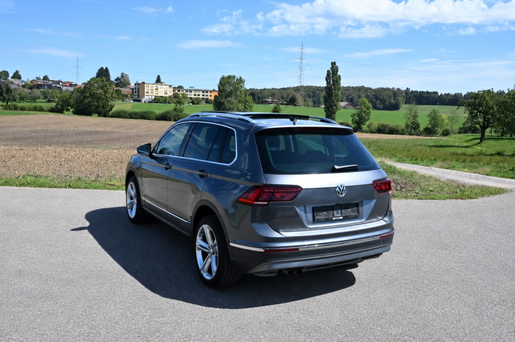 VW Tiguan 2.0TSI Highline 4Motion DSG-image-3