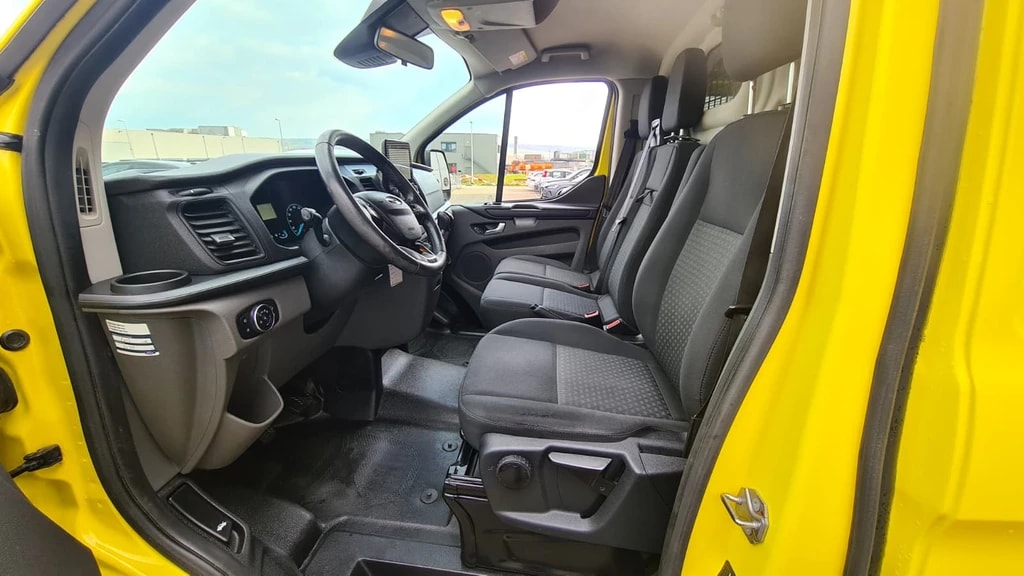 FORD Transit Custom Van 340 L2H1 Trend ** L2 H1 **130 PS ** Gr-Navi ** Anh-Kupplung ** 3-Plätzer ** Werkstatt-Einrichtung ** Ab MFK-image-13