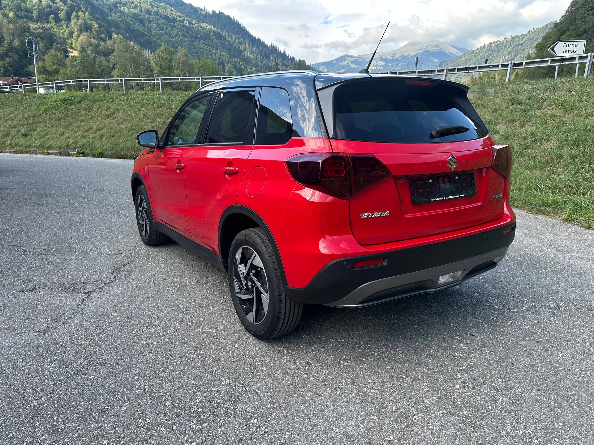 SUZUKI Vitara 1.4 Boosterjet Compact Top 4x4 Hybrid Automatic-image-6