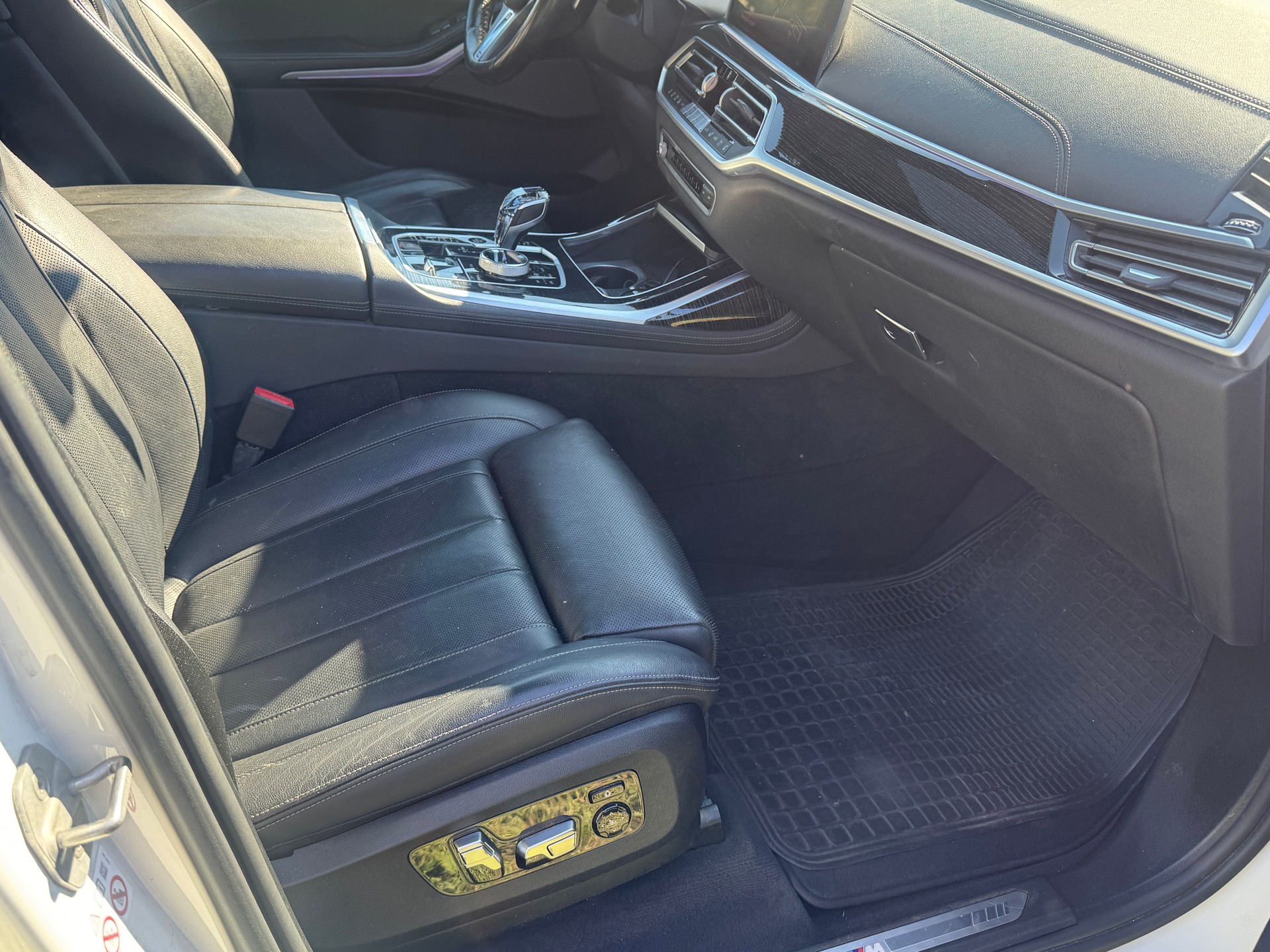 BMW X7 xDrive 30d Steptronic-image-14
