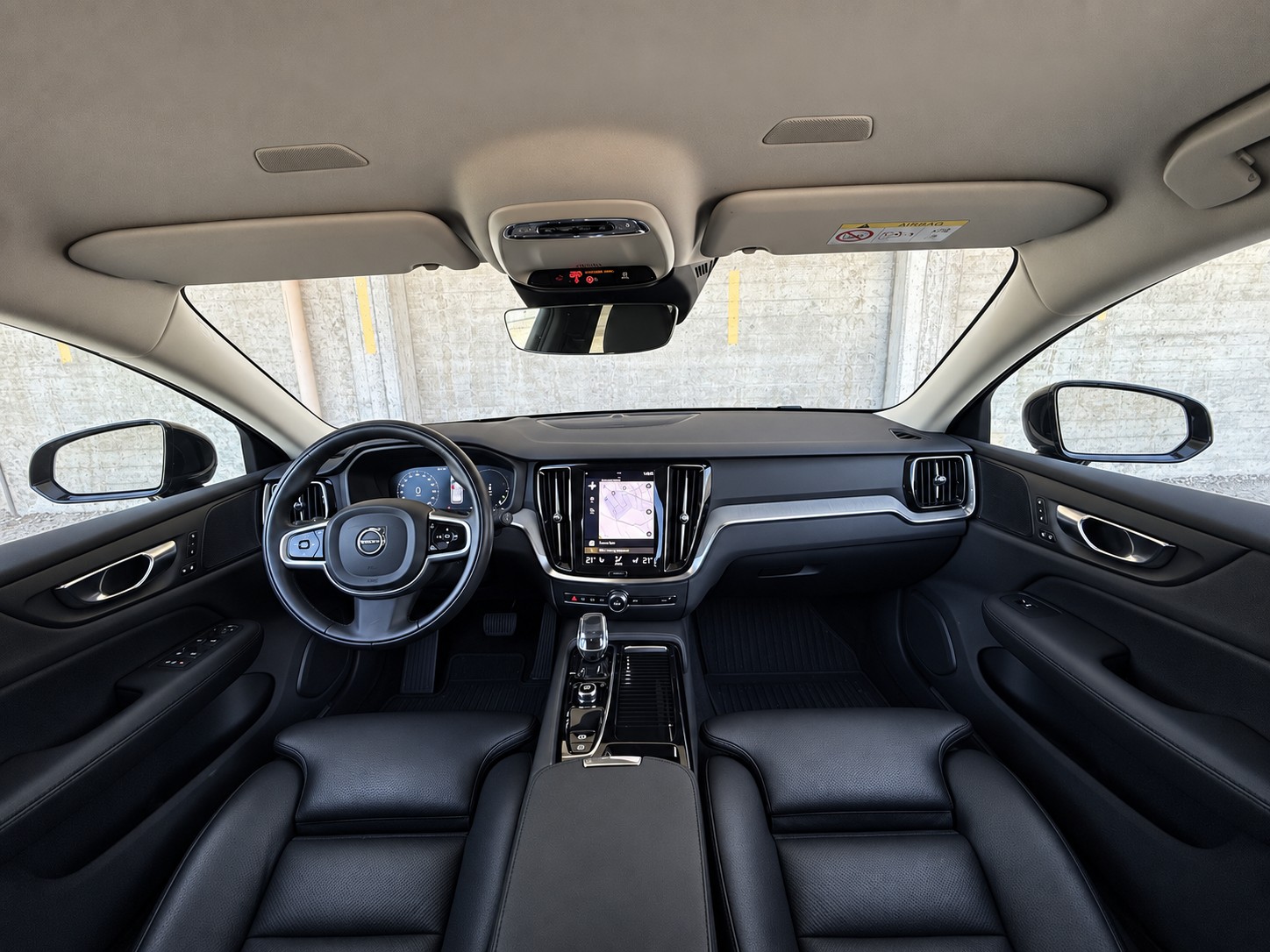 VOLVO V60 T6 eAWD Twin Engine Inscription Expression Geartronic-image-7