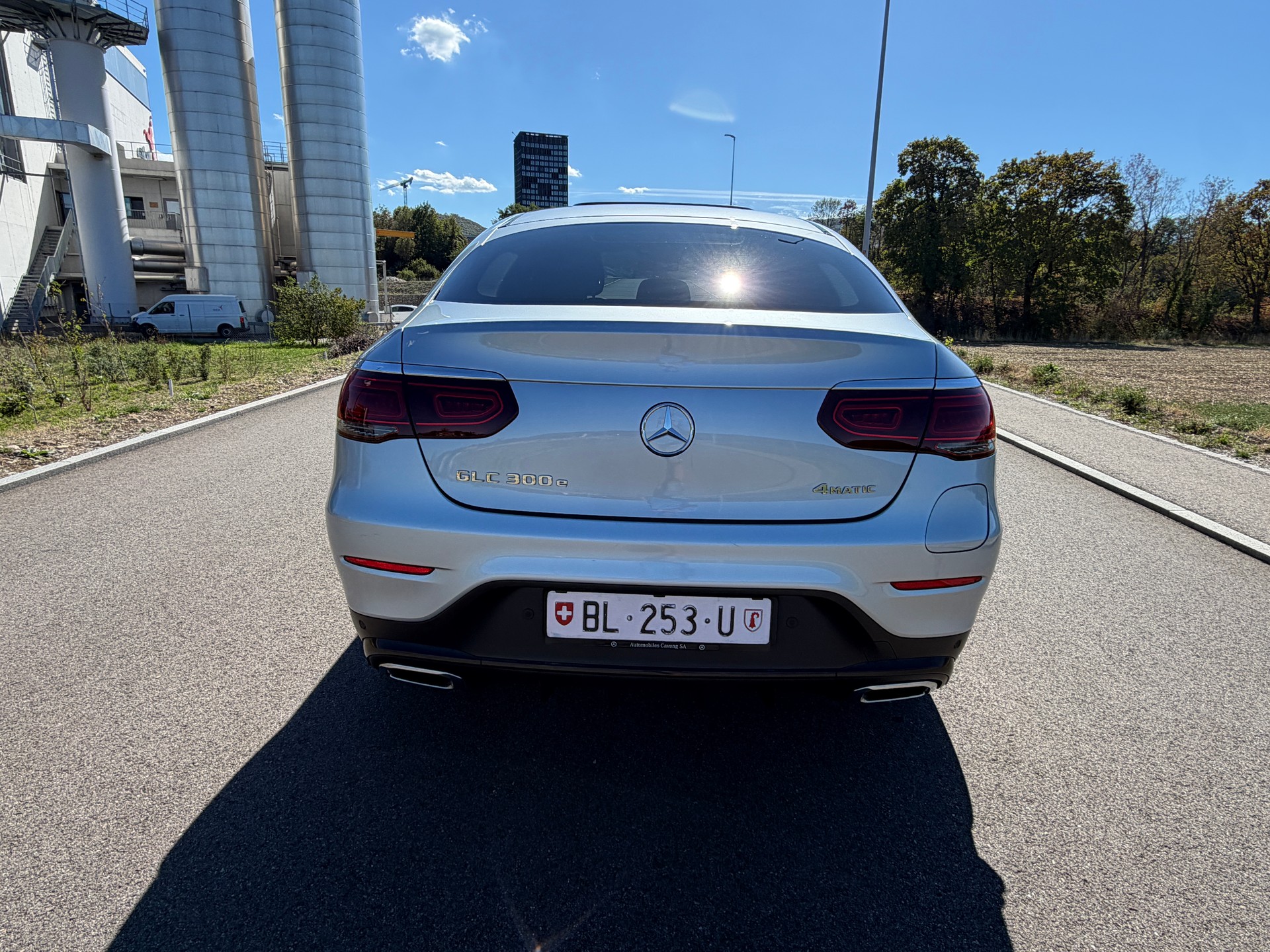 MERCEDES-BENZ GLC Coupé 300 e AMG Line 9G-Tronic-image-8