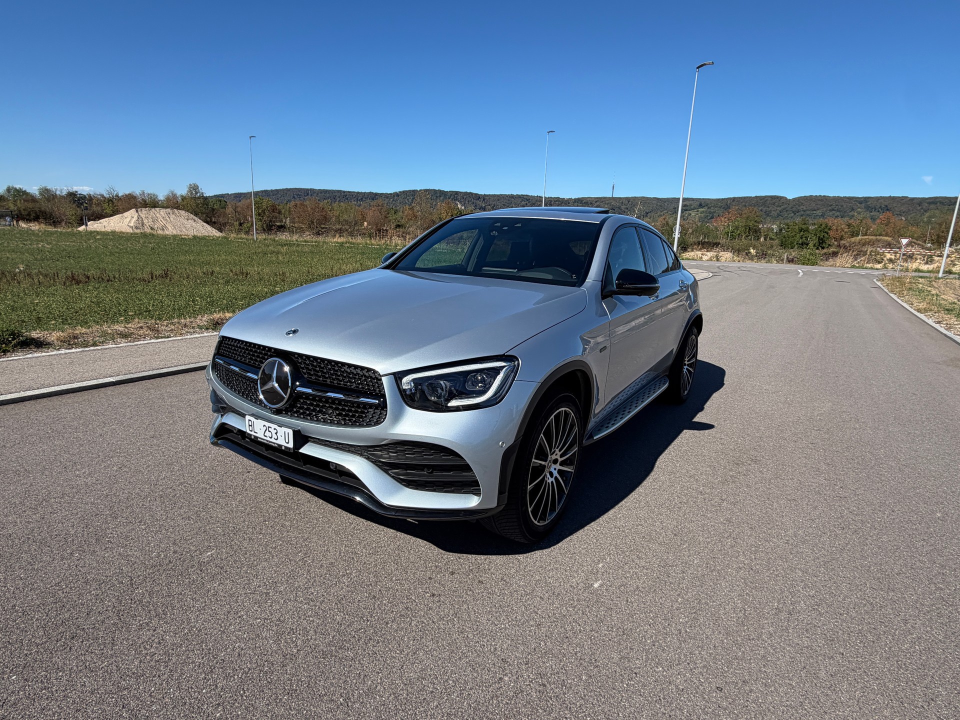 MERCEDES-BENZ GLC Coupé 300 e AMG Line 9G-Tronic-image-7