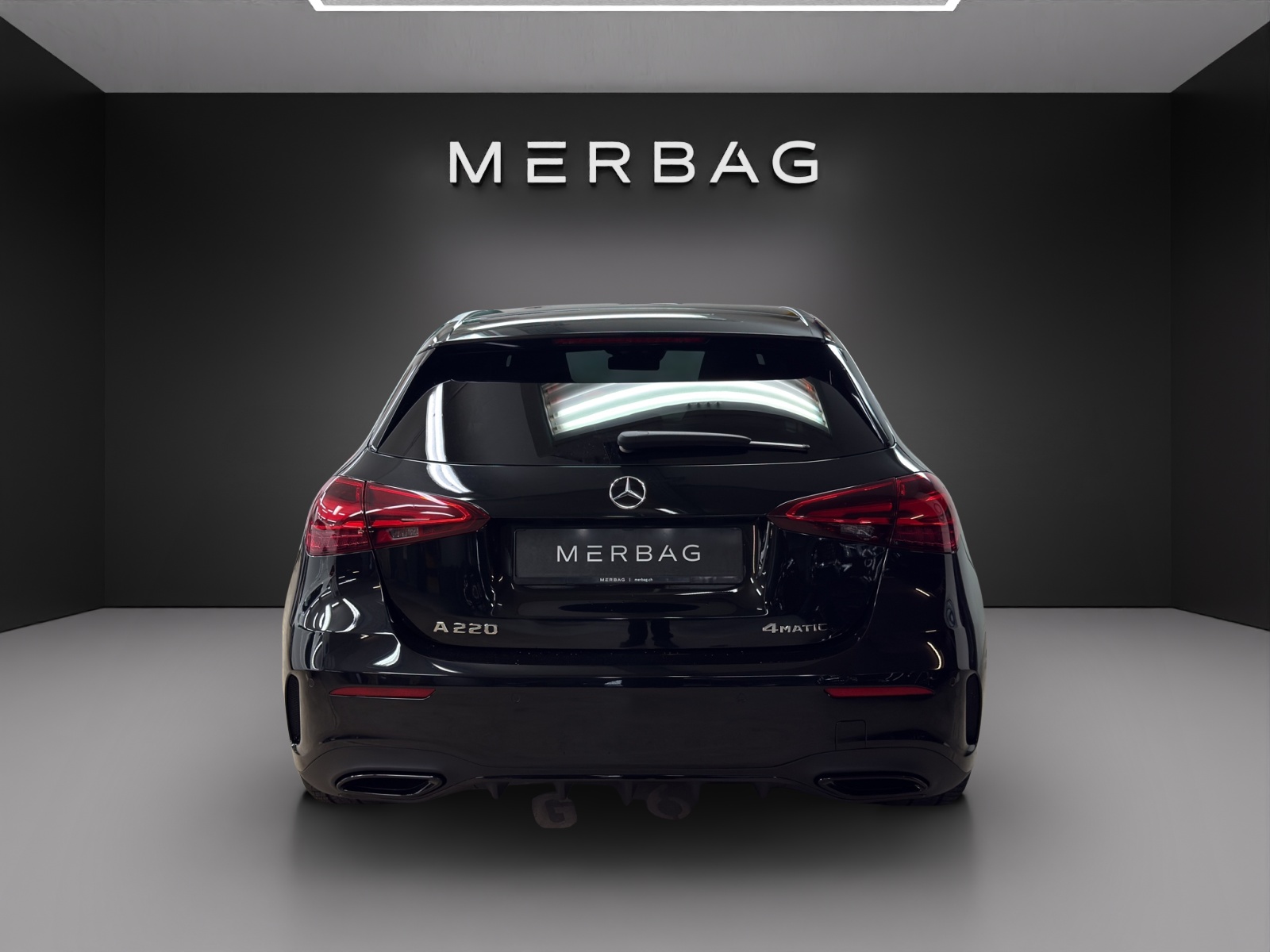 MERCEDES-BENZ A 220 4Matic 8G-DCT-image-3