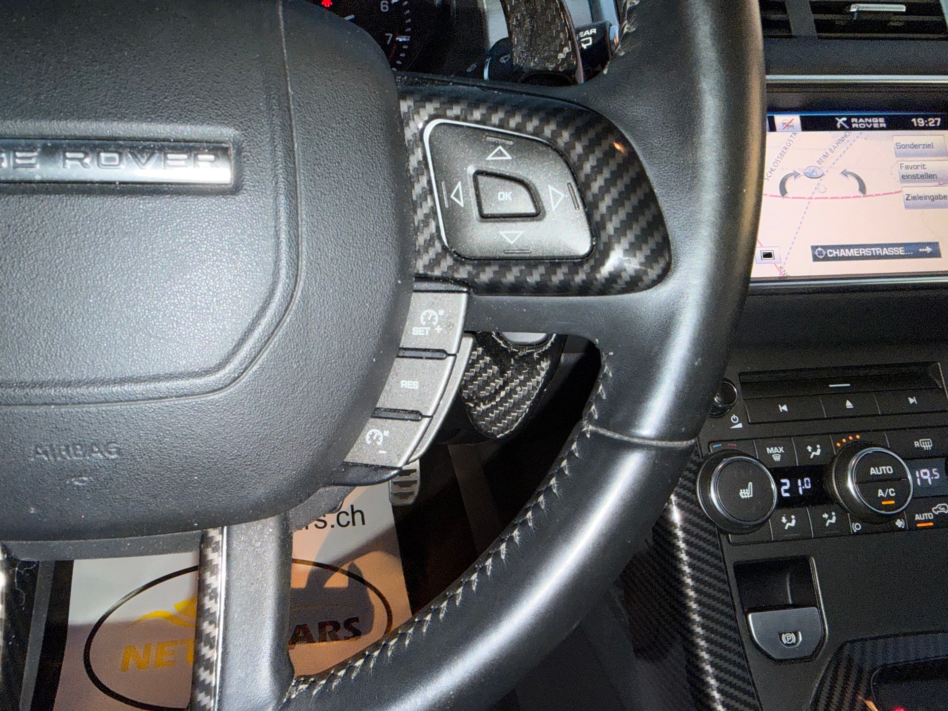 LAND ROVER Range Rover Evoque 2.0 Si4 Prestige AT6-image-13