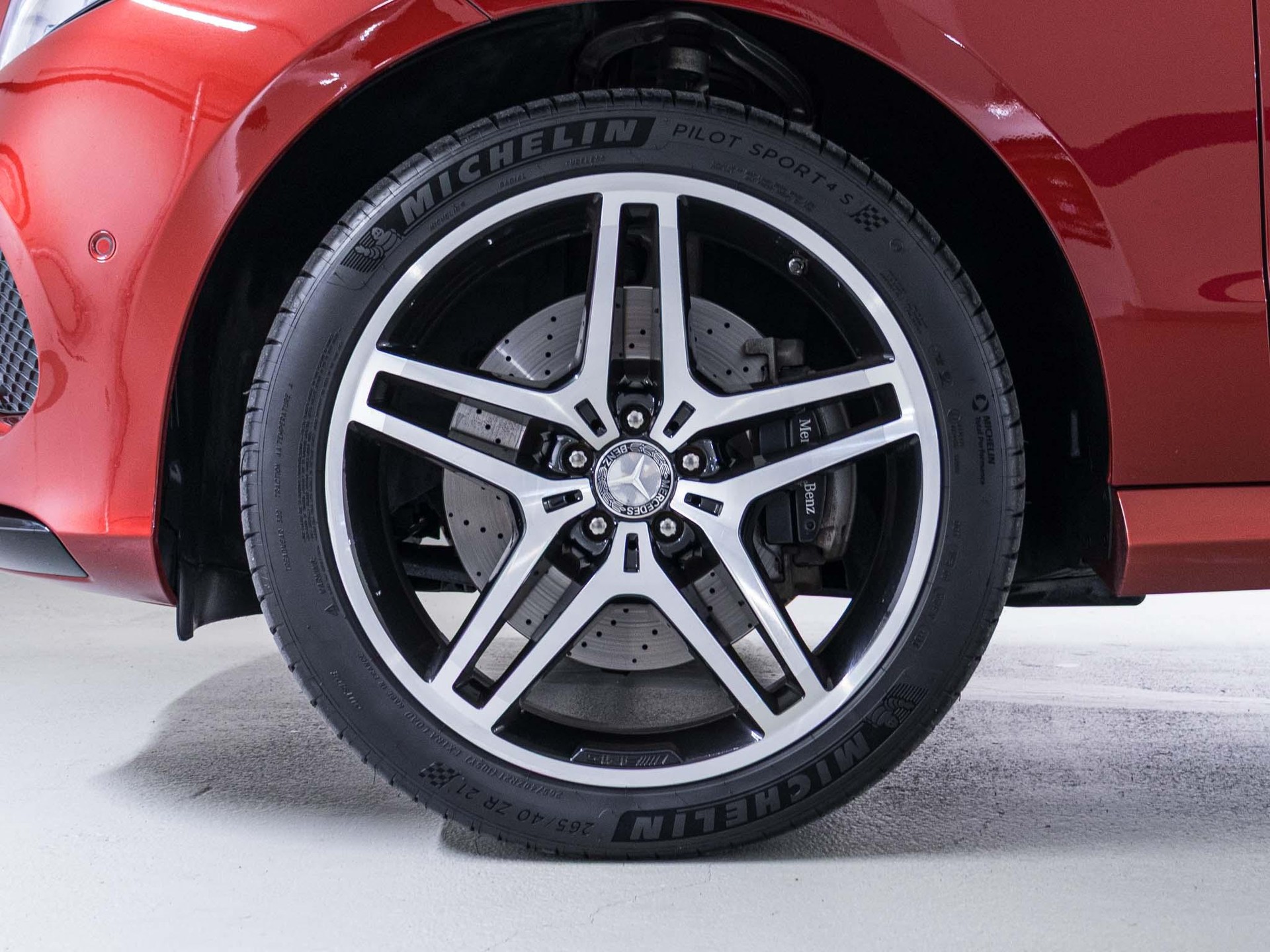 MERCEDES-BENZ GLE 450 4MATIC-image-13