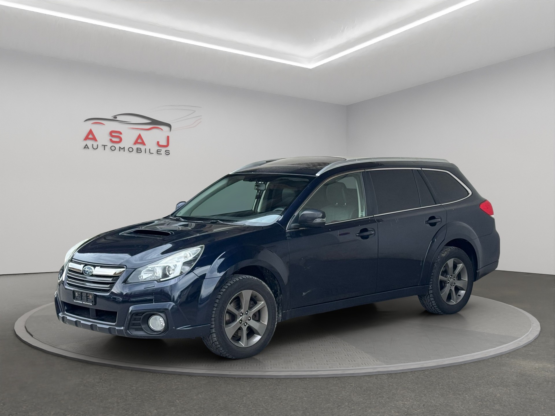 SUBARU Outback 2.0D Swiss Classic AWD Lineartronic-image-2