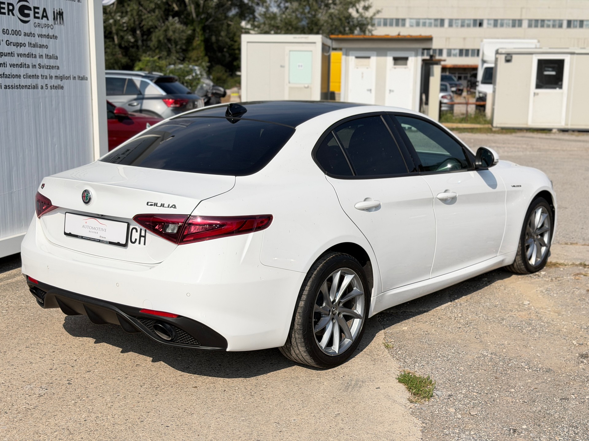 ALFA ROMEO Giulia 2.0 Veloce Q4 Automatic-image-4