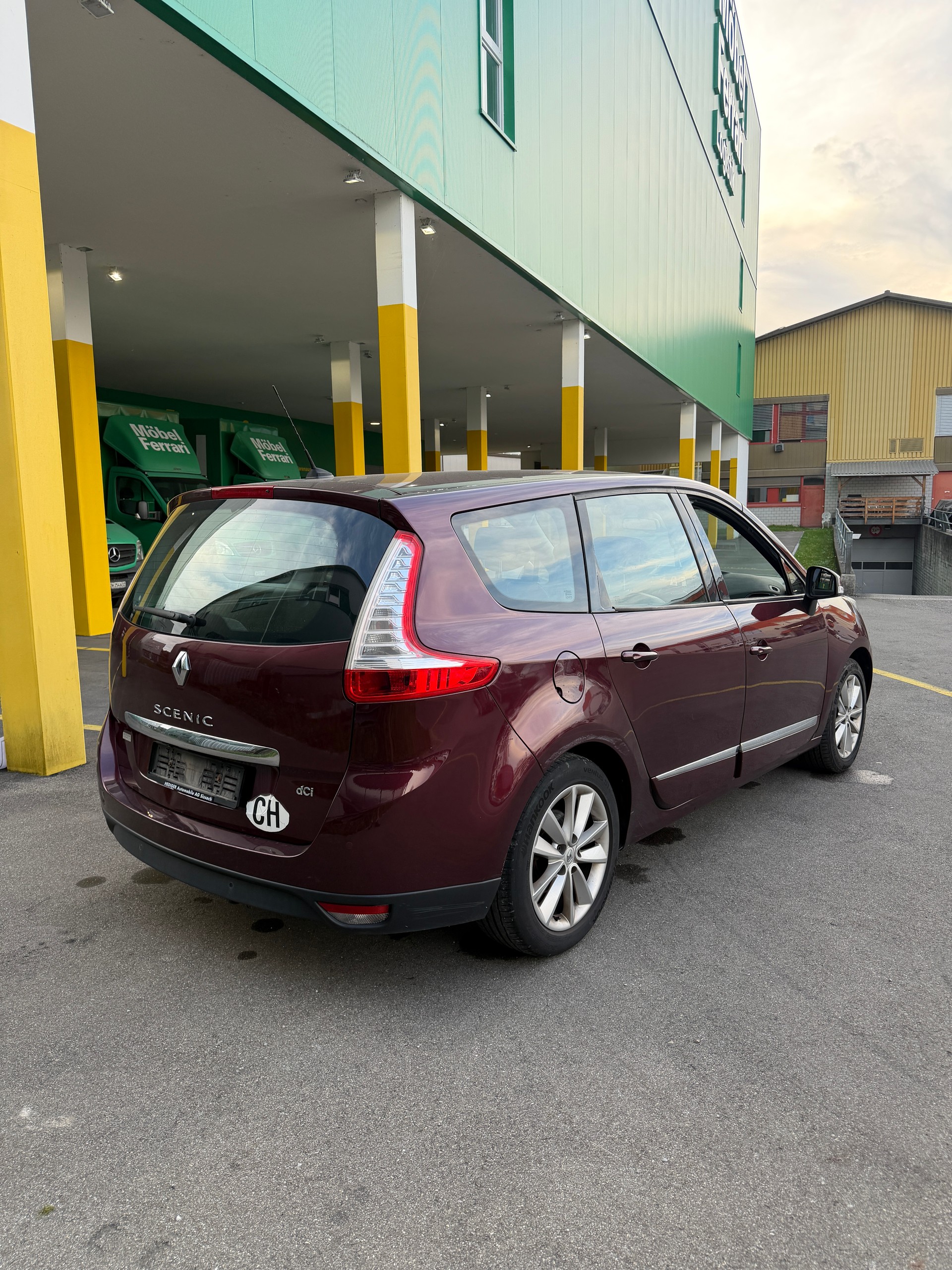 RENAULT Grand Scénic 1.6 dCi Dynamique-image-6
