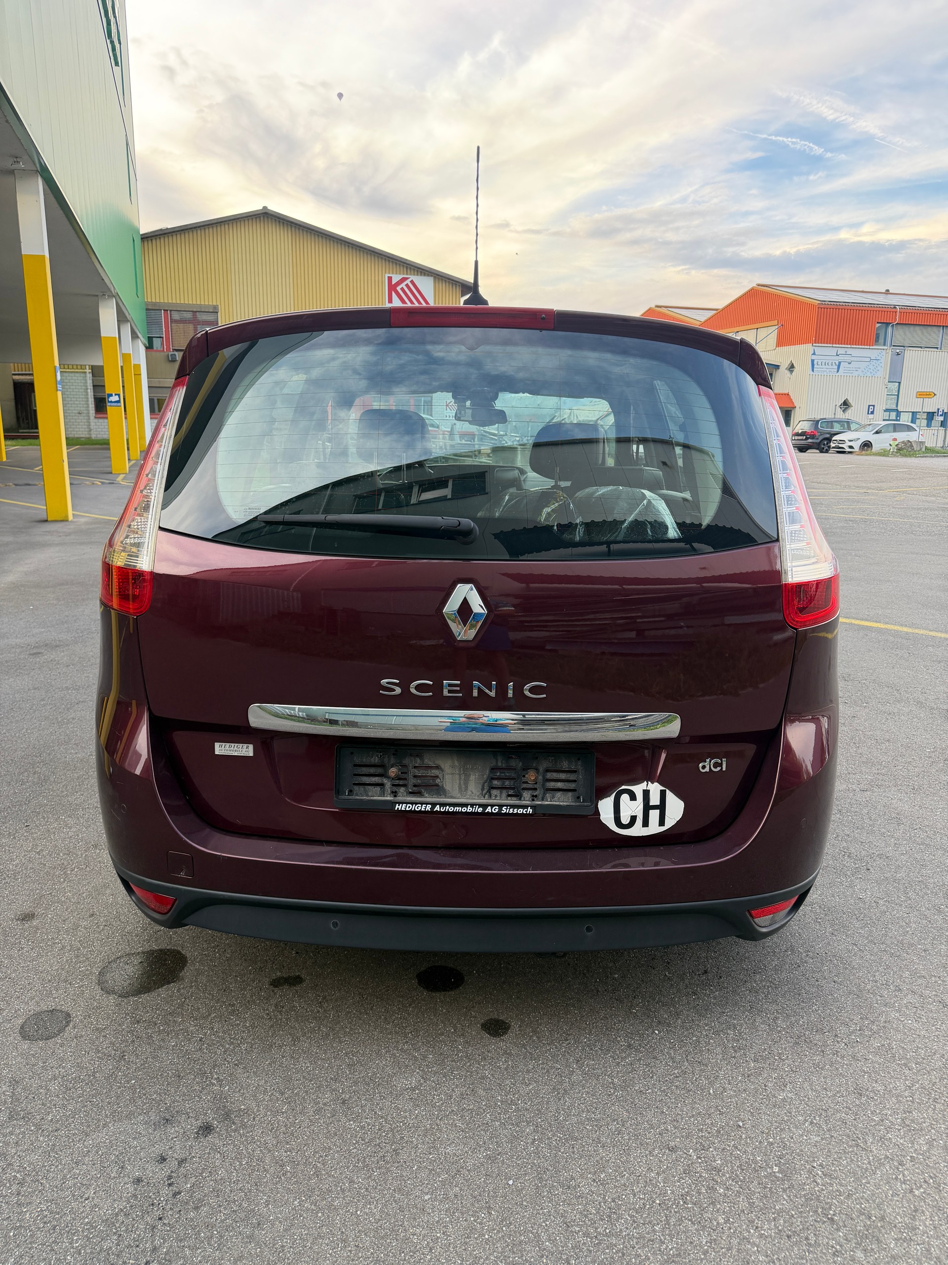 RENAULT Grand Scénic 1.6 dCi Dynamique-image-5