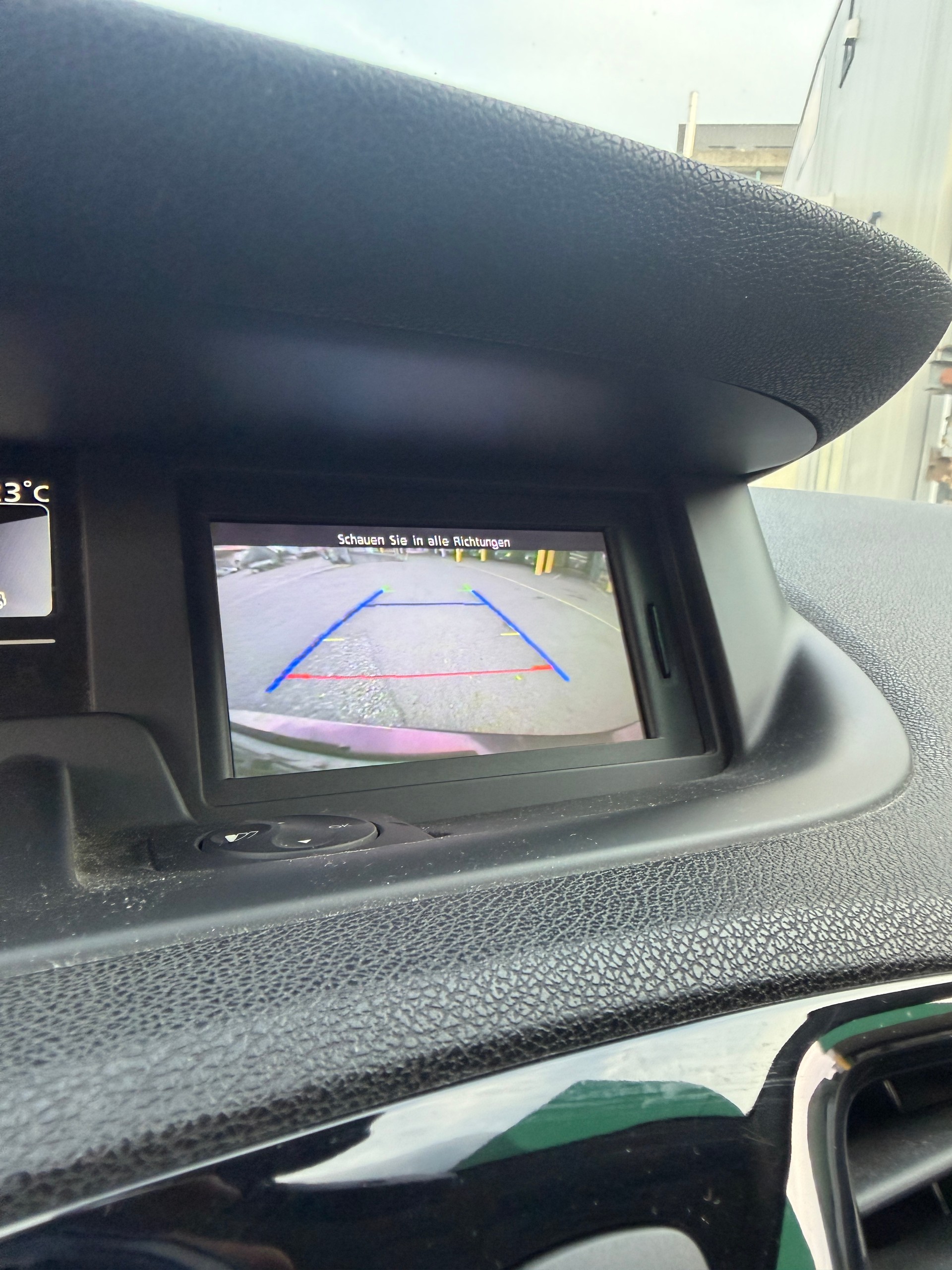 RENAULT Grand Scénic 1.6 dCi Dynamique-image-13