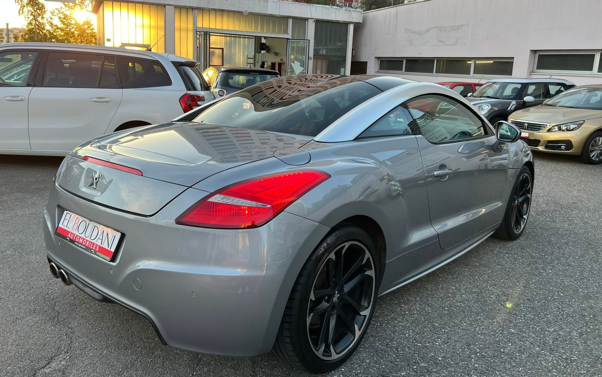 PEUGEOT RCZ 1.6 Turbo-image-4