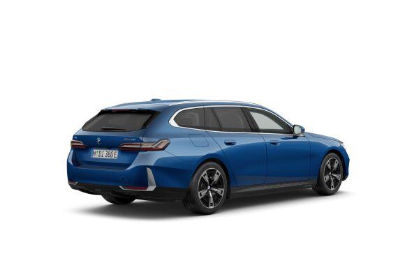 BMW i5 Touring xDrive40 G61 (CH) ** 100 % électrique **-image-1
