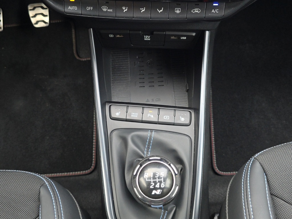 HYUNDAI i20 N 1.6 T-GDi-image-17