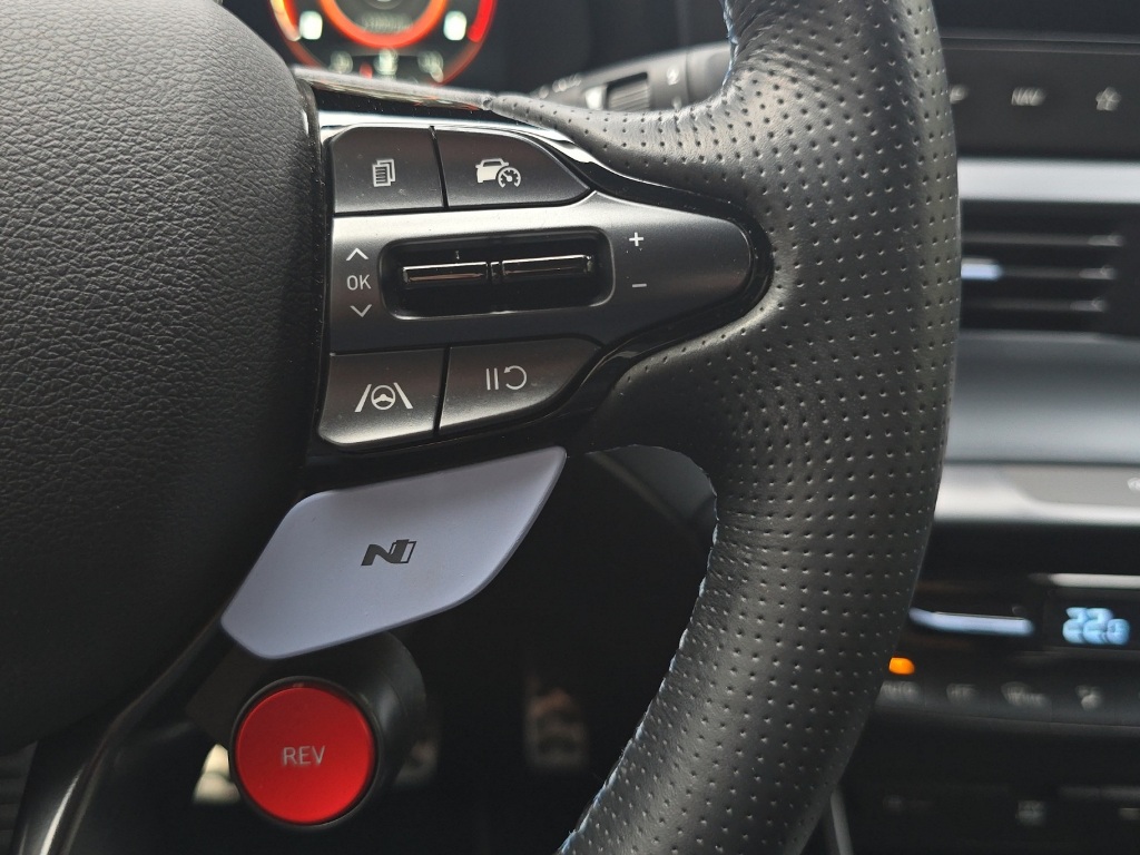 HYUNDAI i20 N 1.6 T-GDi-image-28