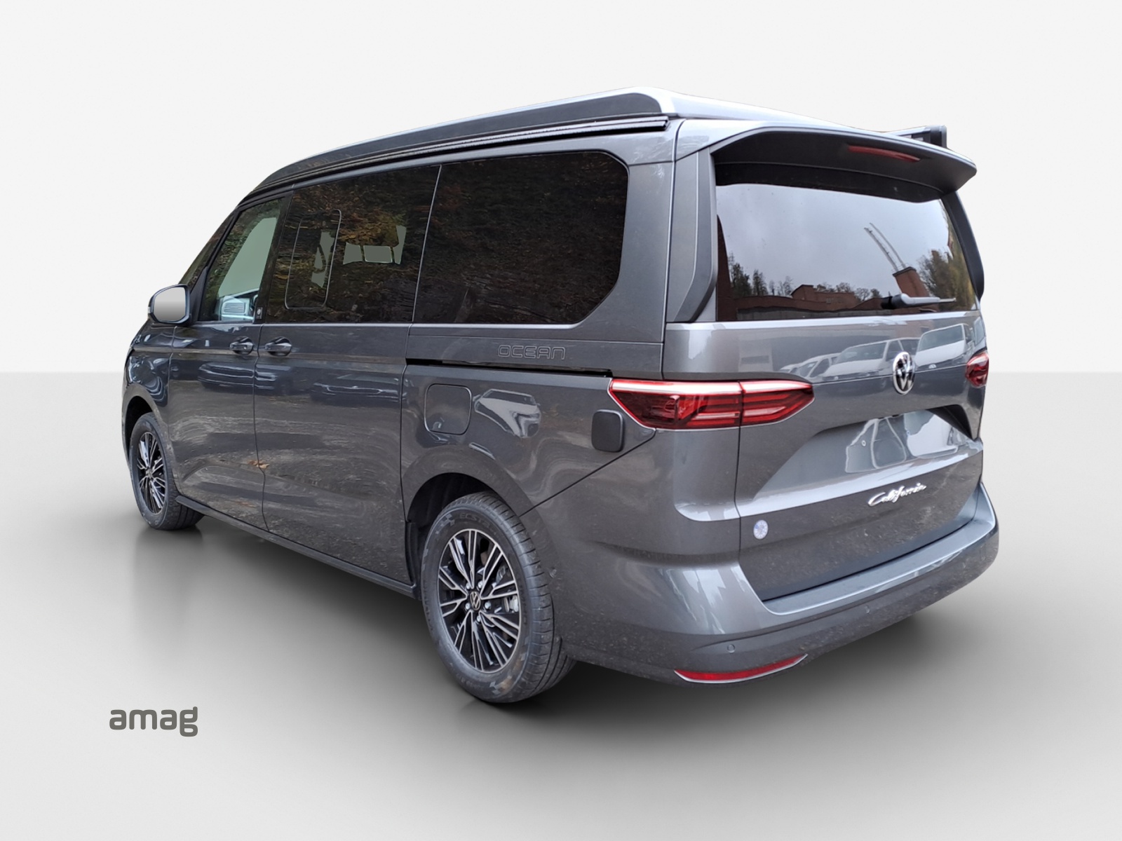 VW California eHybrid Beach Ocean Liberty 4Motion-image-2