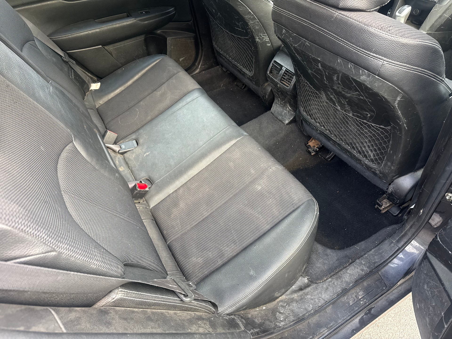 SUBARU Outback 2.5i Limited AWD Lineartronic-image-8