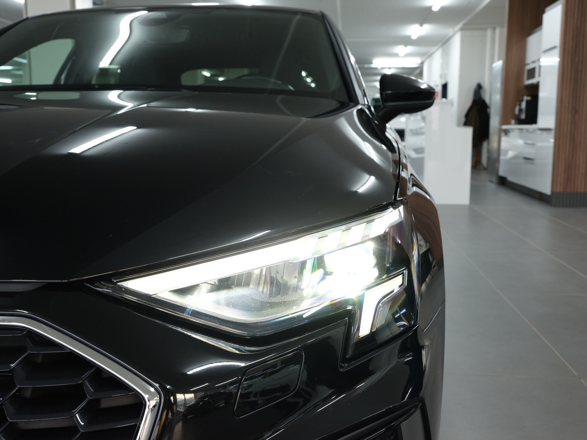 AUDI A3 Sportback 35 TFSI advanced Attraction S-tronic *CarPlay* *360 Kamera* *Werksgarantie*-image-9