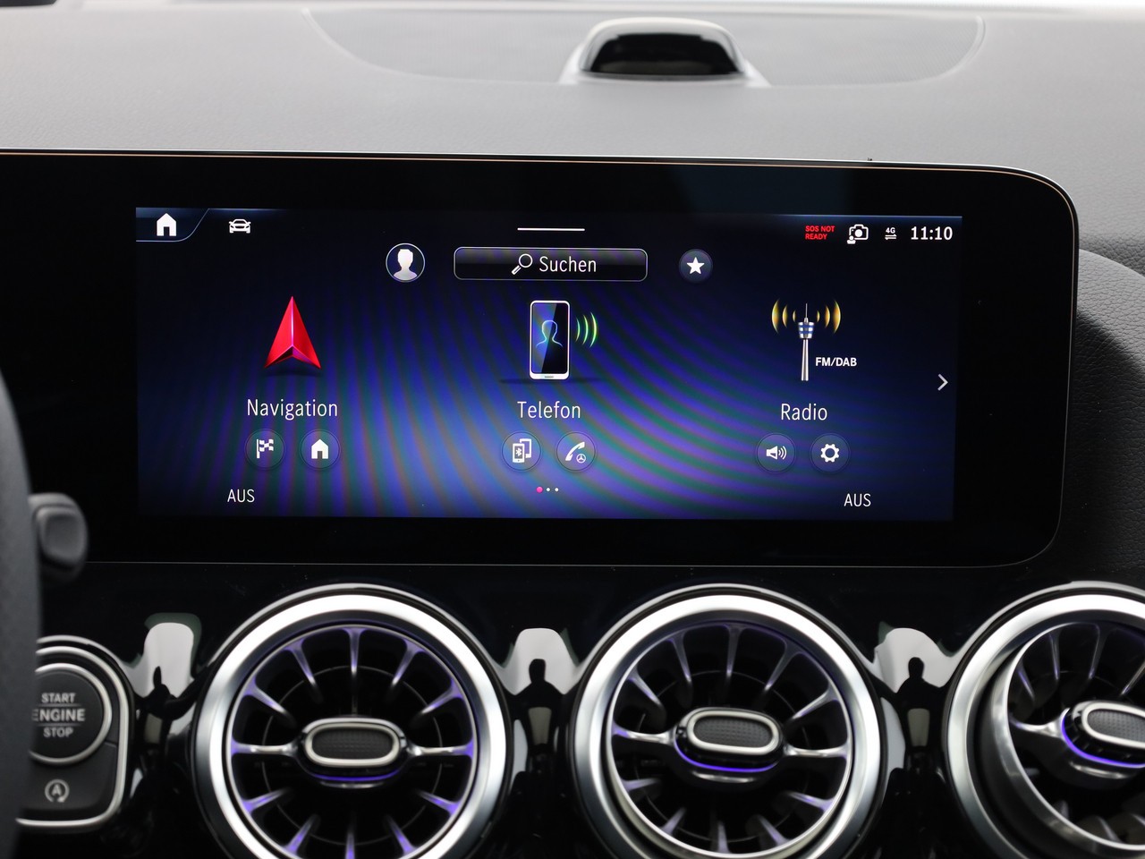 MERCEDES-BENZ GLA 200 7G-DCT-image-13