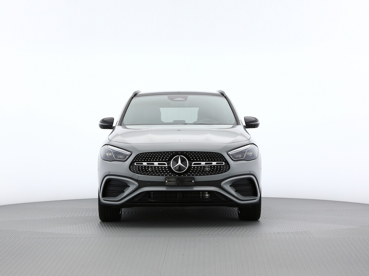 MERCEDES-BENZ GLA 200 7G-DCT-image-1