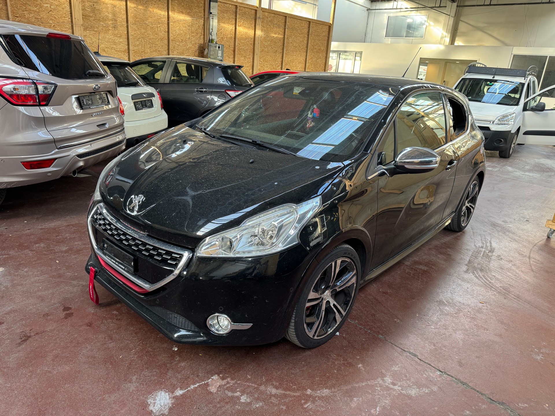 PEUGEOT 208 1.6 Turbo GTi-image-0