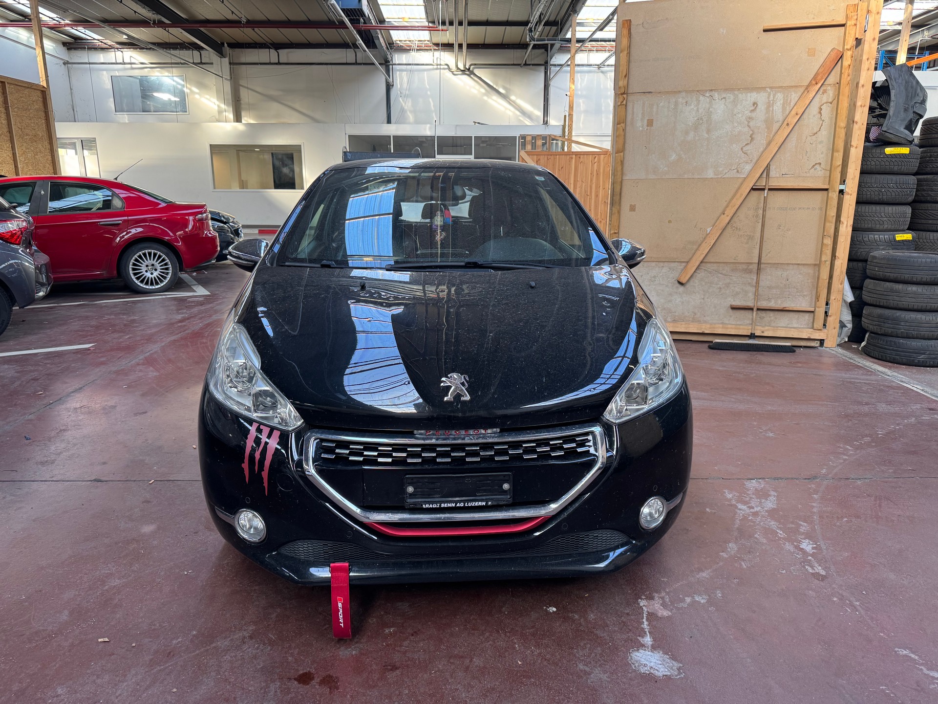 PEUGEOT 208 1.6 Turbo GTi-image-2