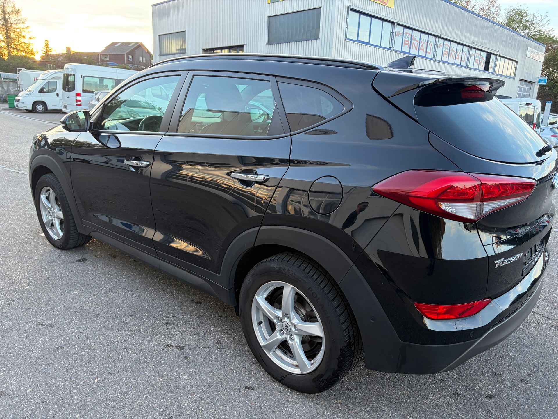 HYUNDAI 2.0 CRDi Vertex 4WD-image-2