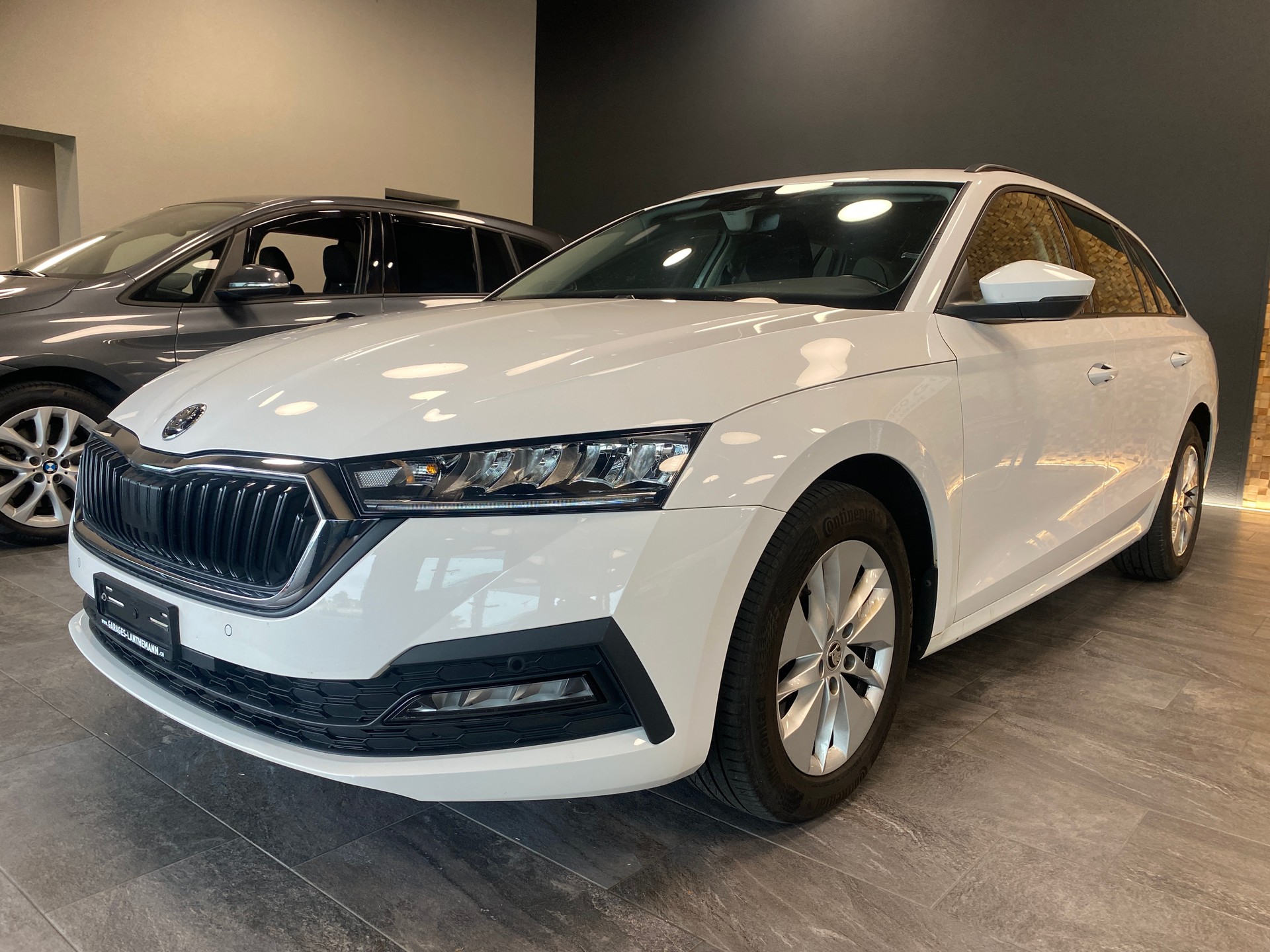SKODA Octavia Combi 2.0 TDI DSG Ambition 4x4