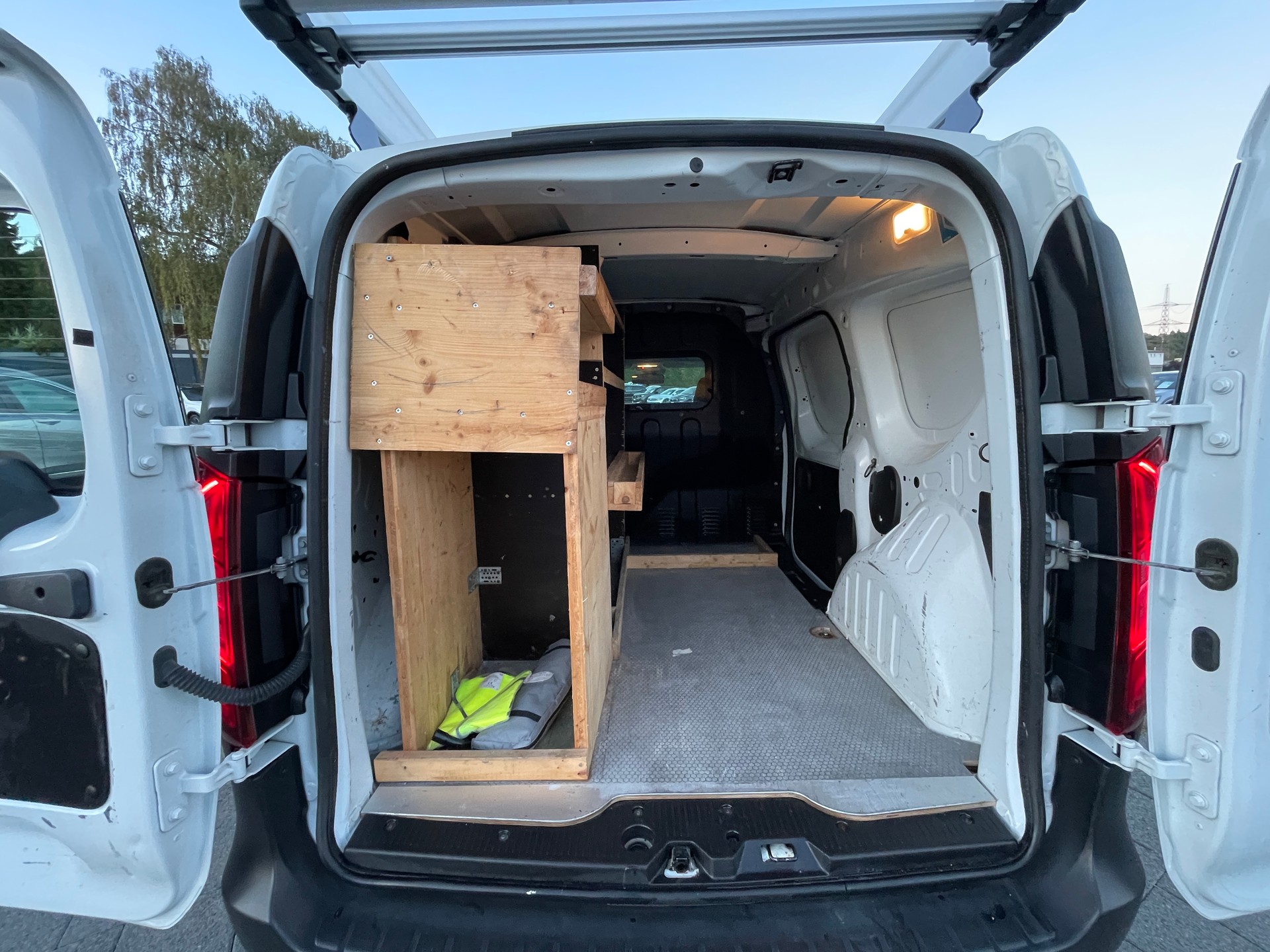 RENAULT Express 1.5 Blue dCi 75 Access-image-13
