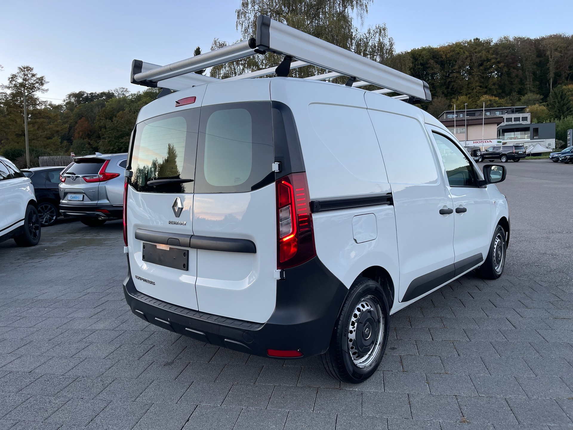 RENAULT Express 1.5 Blue dCi 75 Access-image-3