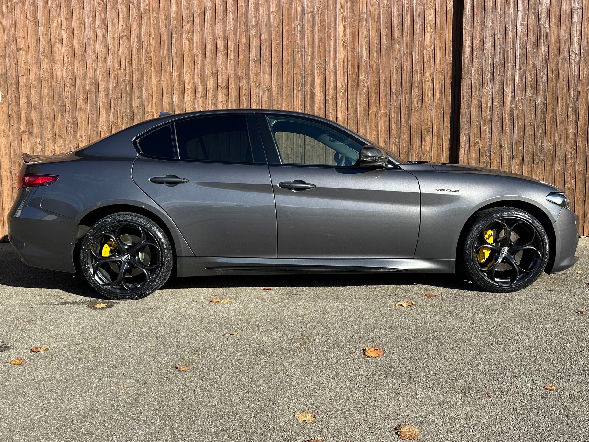 ALFA ROMEO Giulia 2.0 Veloce TI Q4 Automatic-image-1