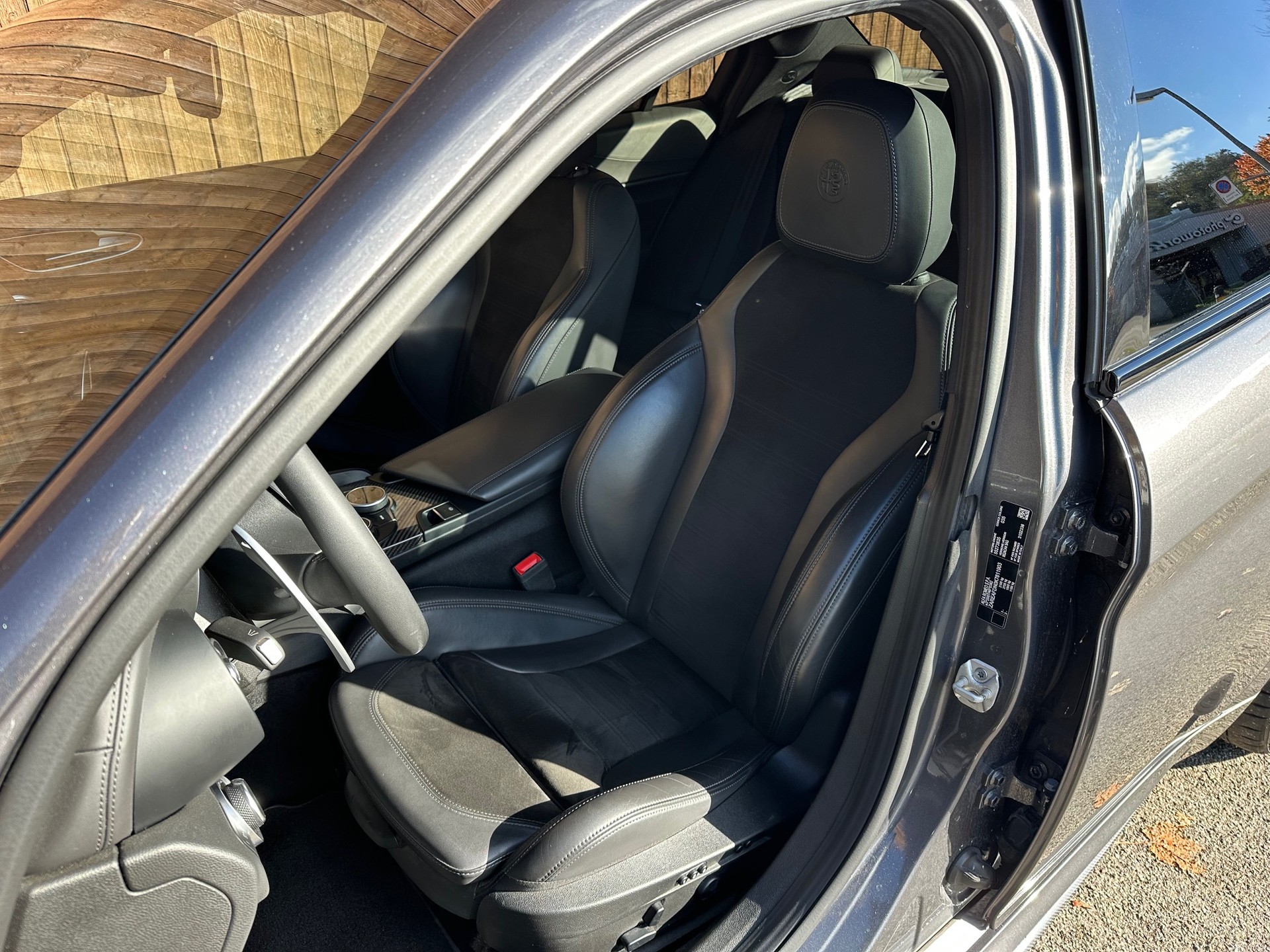ALFA ROMEO Giulia 2.0 Veloce TI Q4 Automatic-image-7